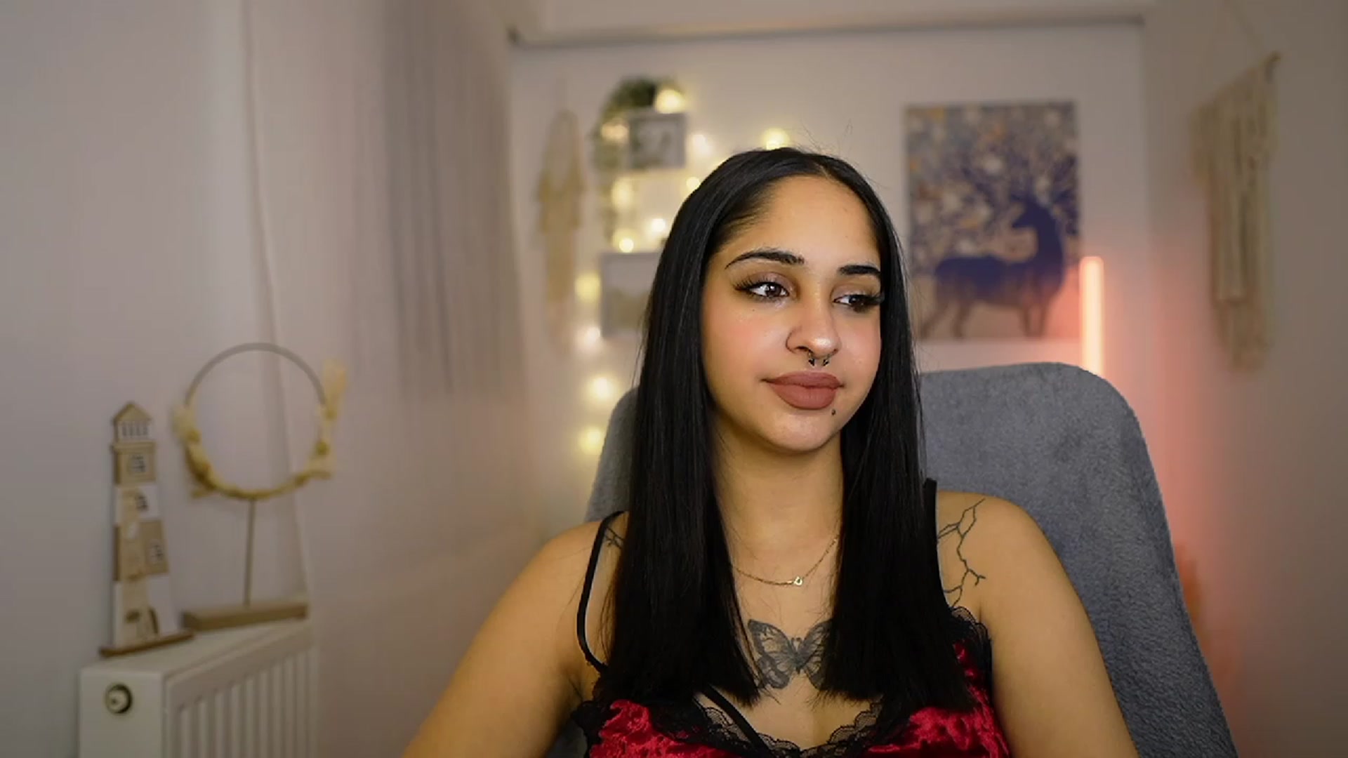 Gallery image thumbnail from Eve_Sweet18's myfreecams stream on, 01/21/2024, 20:52 image 15 of 20
