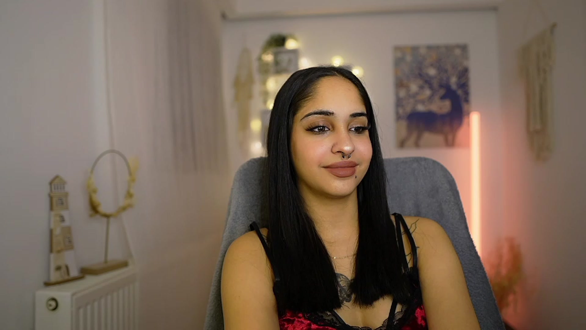 Gallery image thumbnail from Eve_Sweet18's myfreecams stream on, 01/21/2024, 22:32 image 14 of 20