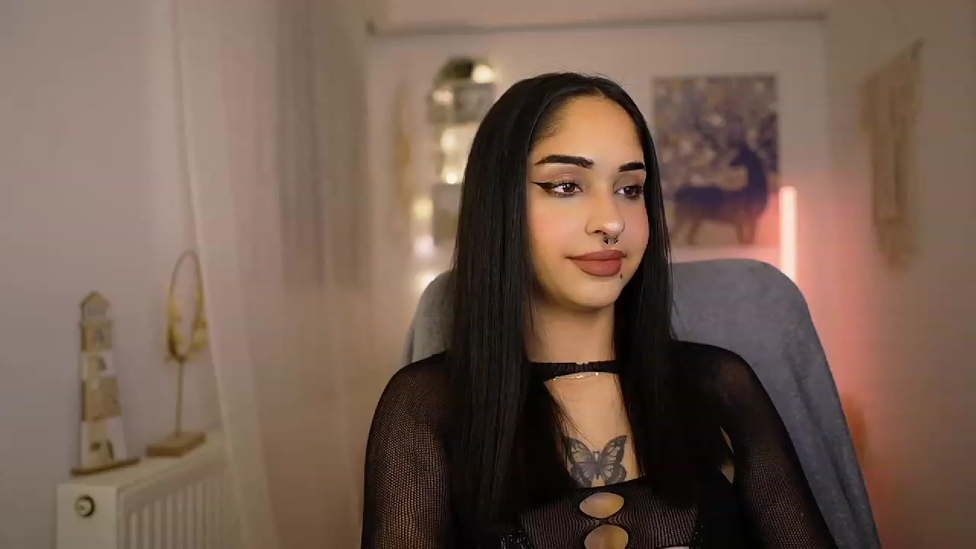 Gallery image thumbnail from Eve_Sweet18's myfreecams stream on, 01/24/2024, 20:12 image 20 of 20