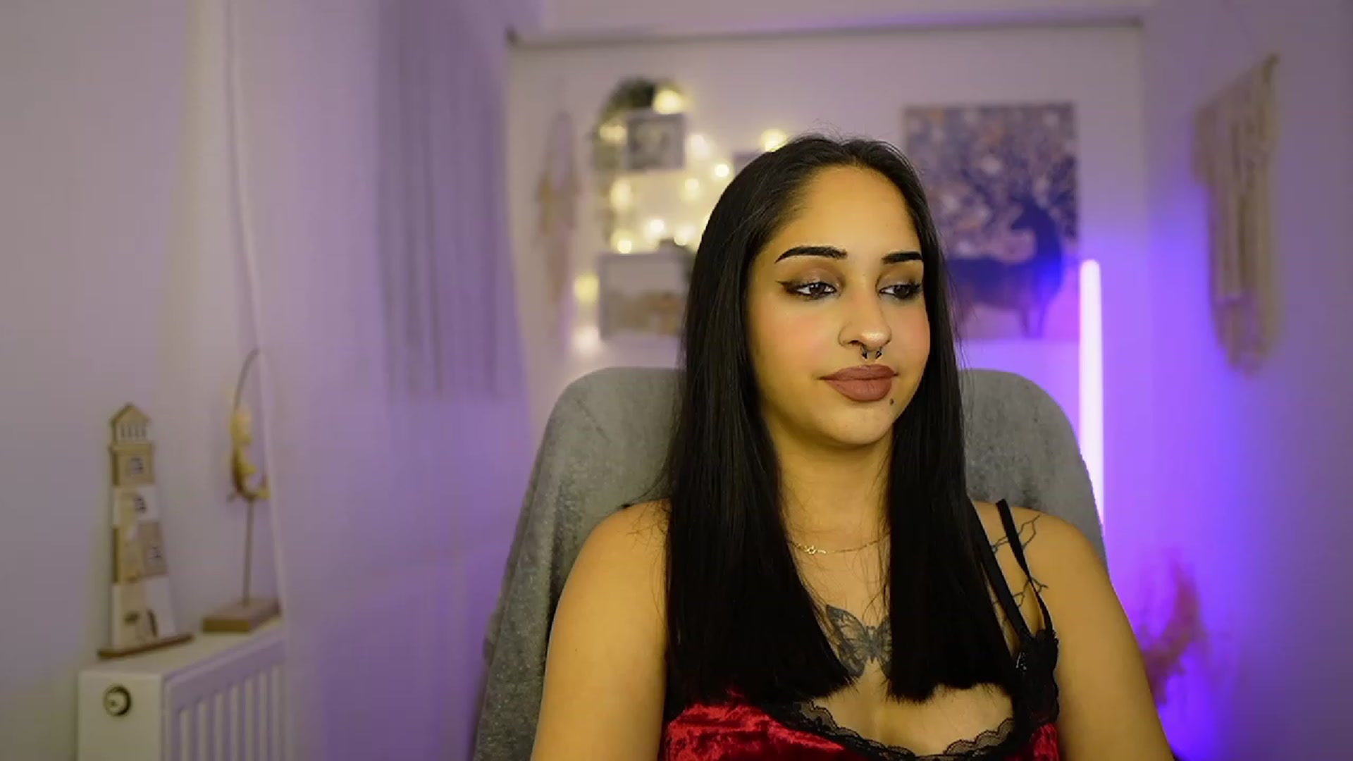 Gallery image thumbnail from Eve_Sweet18's myfreecams stream on, 01/27/2024, 20:24 image 4 of 20