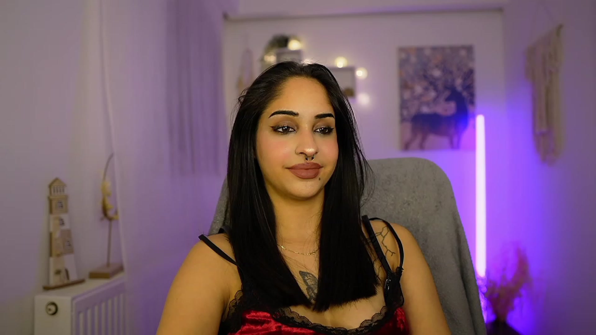 Gallery image thumbnail from Eve_Sweet18's myfreecams stream on, 01/27/2024, 21:02 image 17 of 20