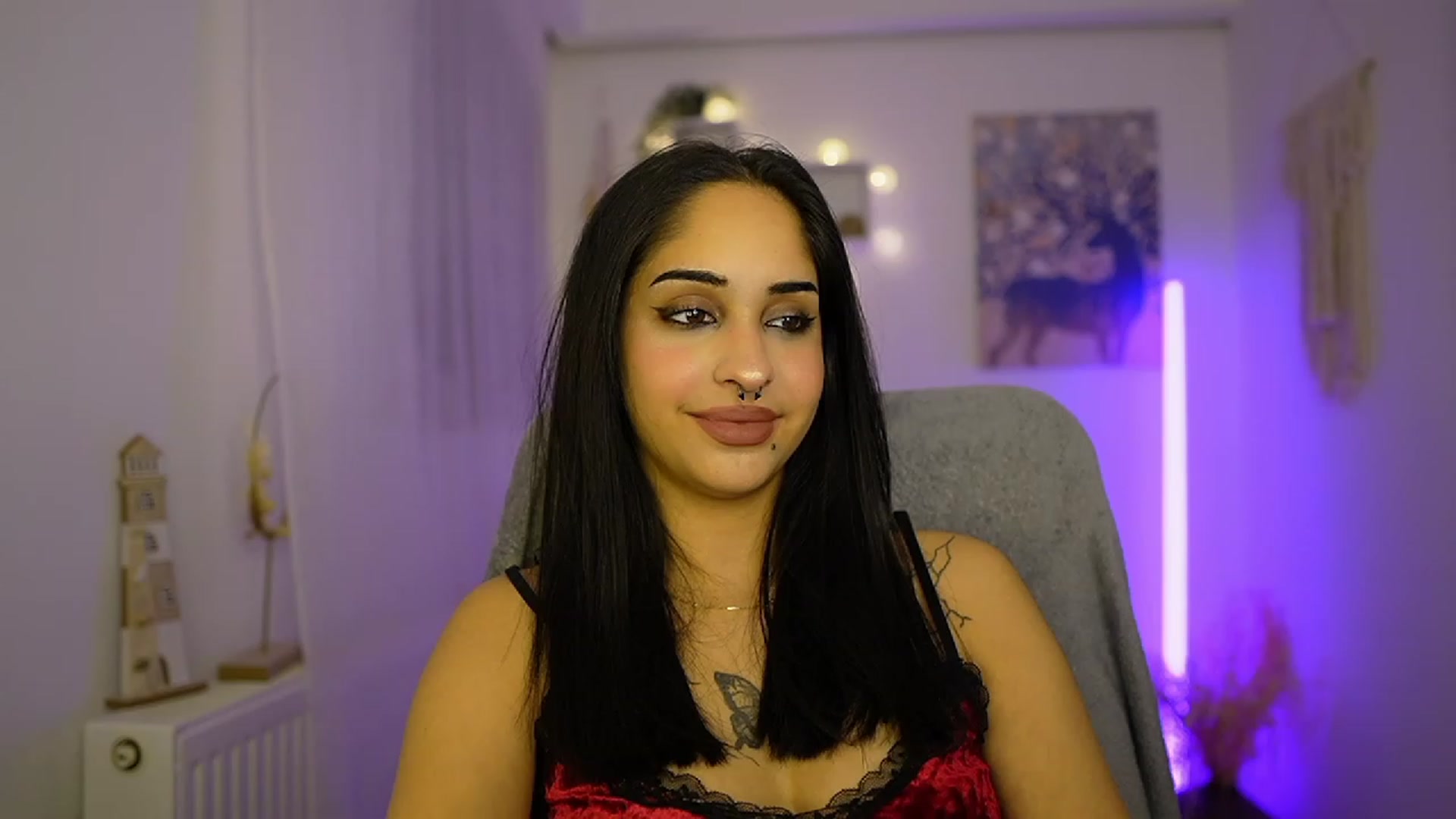 Gallery image thumbnail from Eve_Sweet18's myfreecams stream on, 01/27/2024, 21:50 image 16 of 20