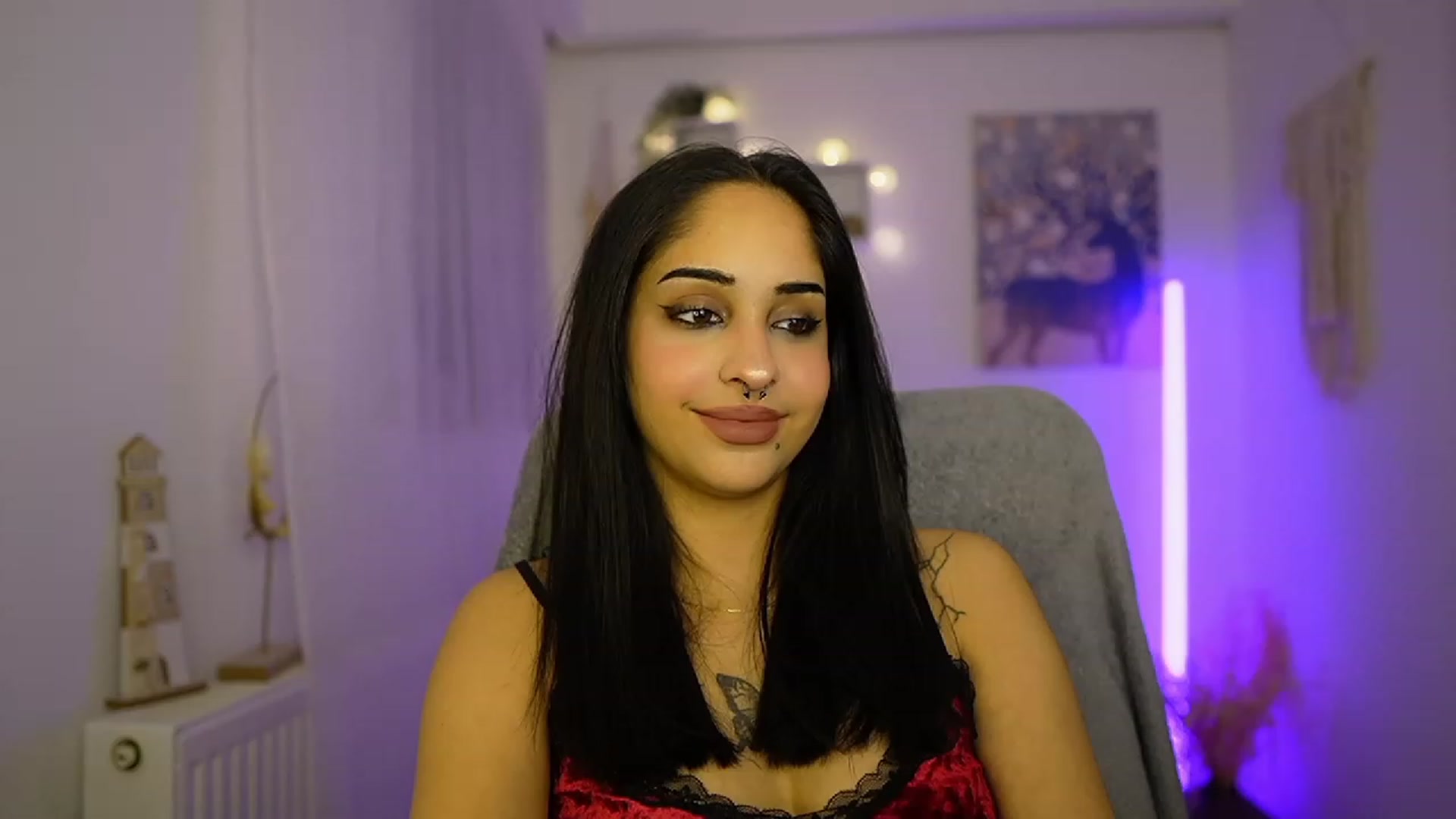 Gallery image thumbnail from Eve_Sweet18's myfreecams stream on, 01/27/2024, 21:50 image 15 of 20