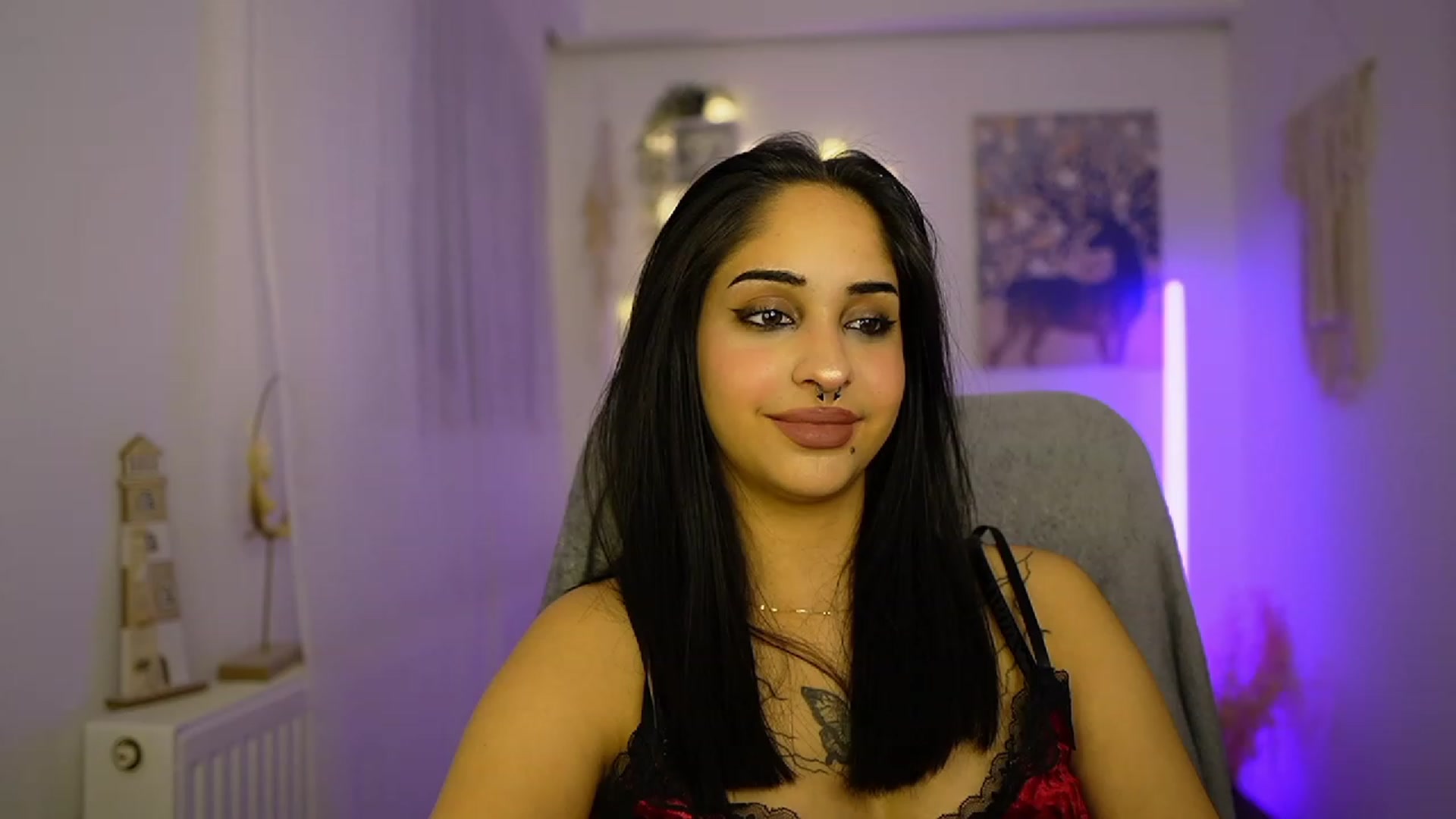 Gallery image thumbnail from Eve_Sweet18's myfreecams stream on, 01/27/2024, 22:04 image 15 of 20