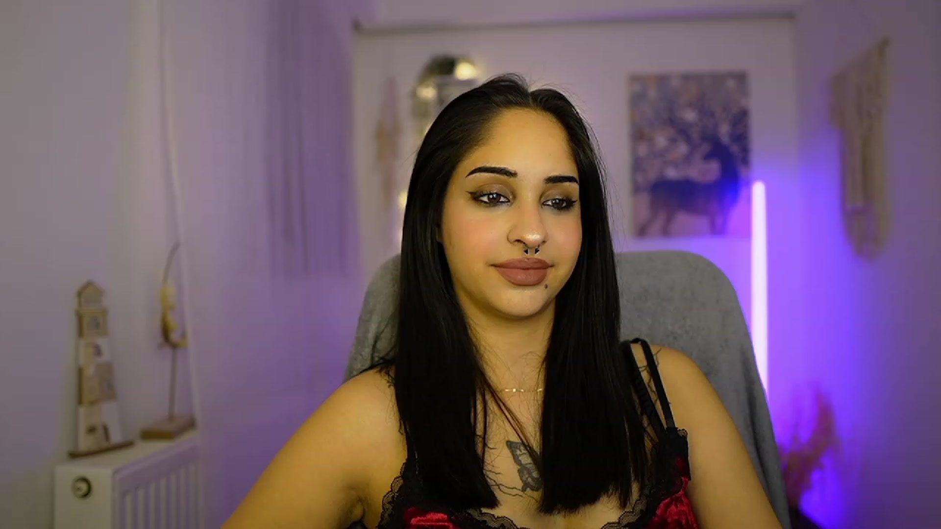 Gallery image thumbnail from Eve_Sweet18's myfreecams stream on, 01/27/2024, 22:04 image 12 of 20