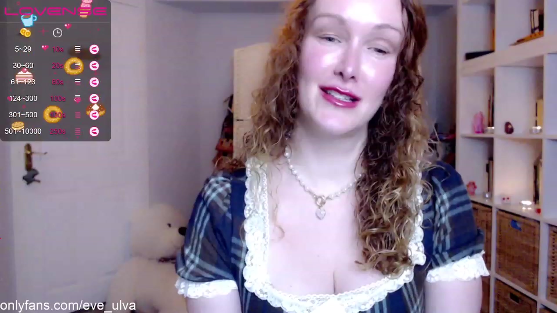 Gallery image thumbnail from Eve_Ulva's myfreecams stream on, 12/28/2022, 19:00 image 3 of 20