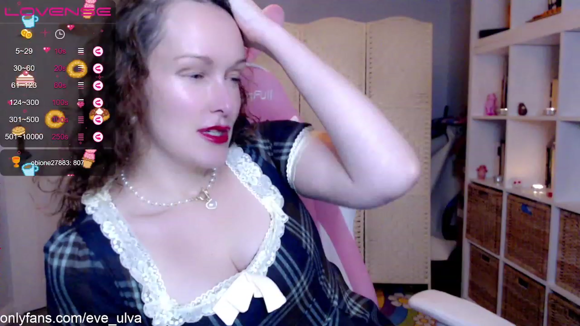 Gallery image thumbnail from Eve_Ulva's myfreecams stream on, 12/28/2022, 20:19 image 9 of 20