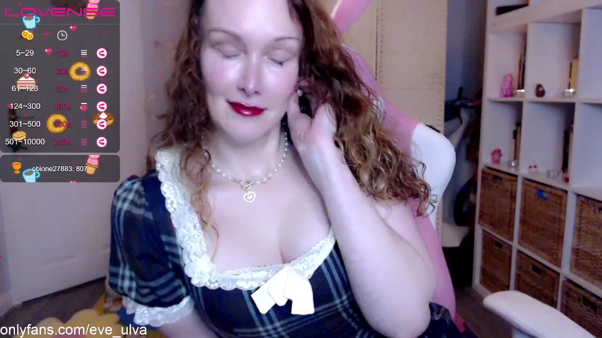 Gallery image thumbnail from Eve_Ulva's myfreecams stream on, 12/28/2022, 20:19 image 15 of 20