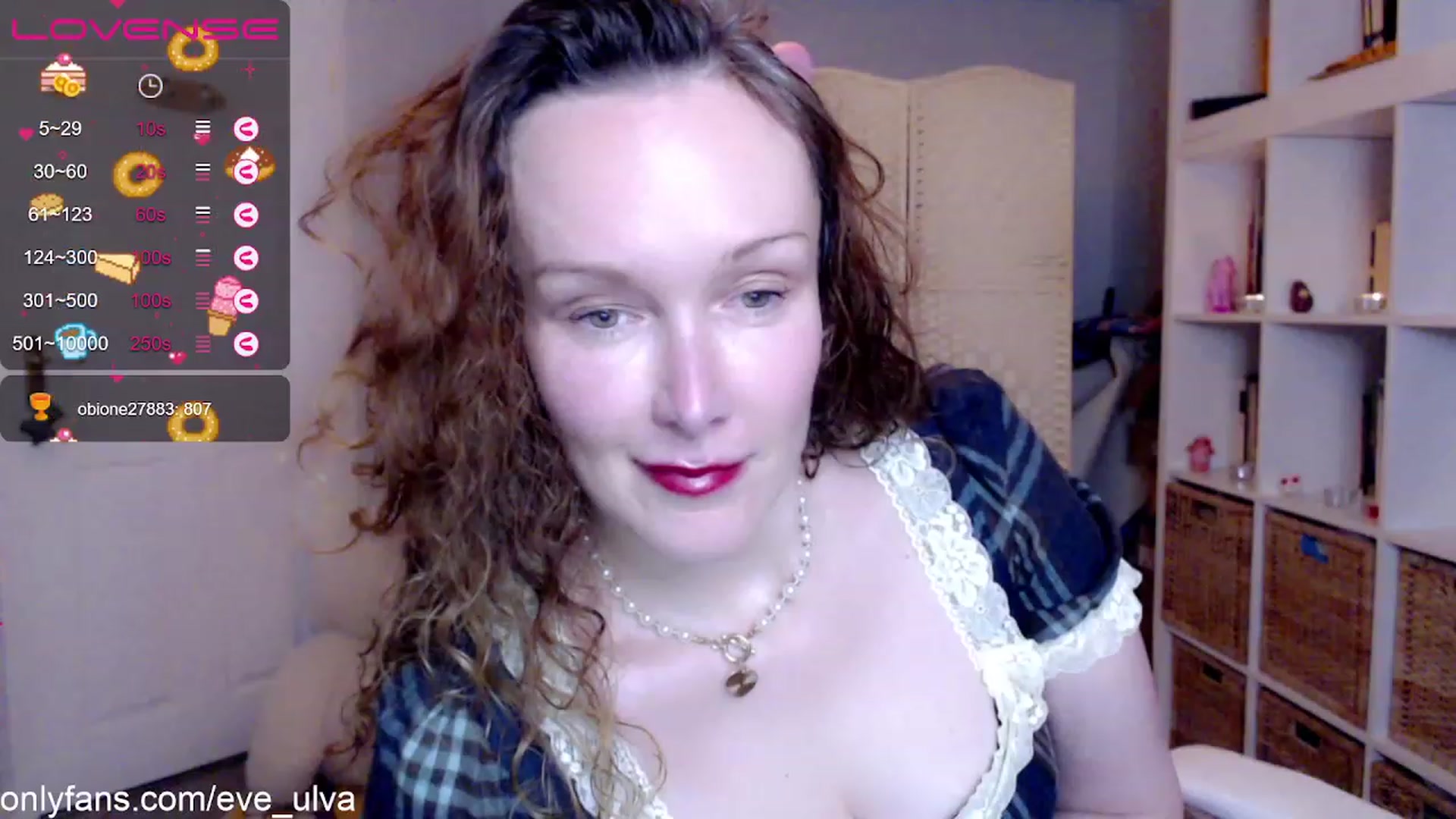 Gallery image thumbnail from Eve_Ulva's myfreecams stream on, 12/28/2022, 20:19 image 14 of 20
