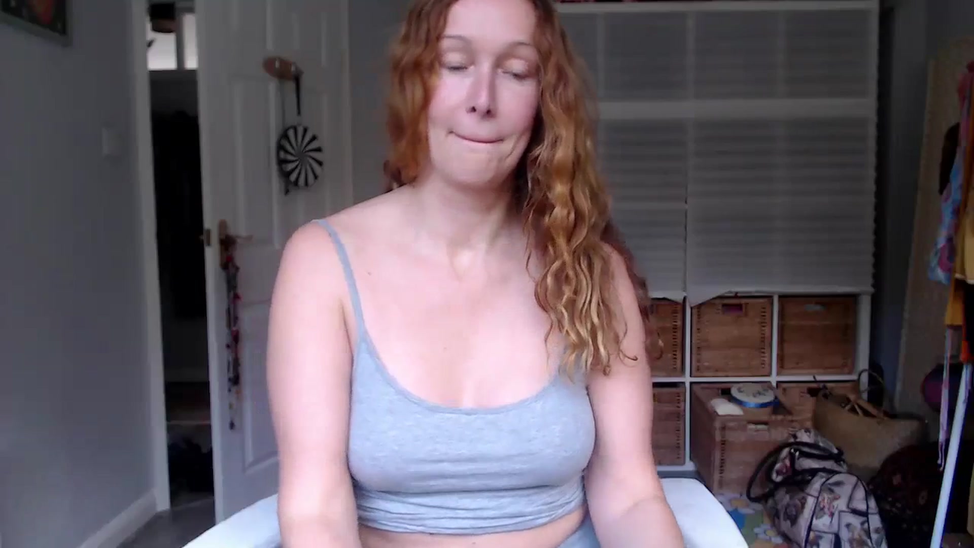 Gallery image thumbnail from Eve_Ulva's myfreecams stream on, 10/03/2023, 14:24 image 18 of 20