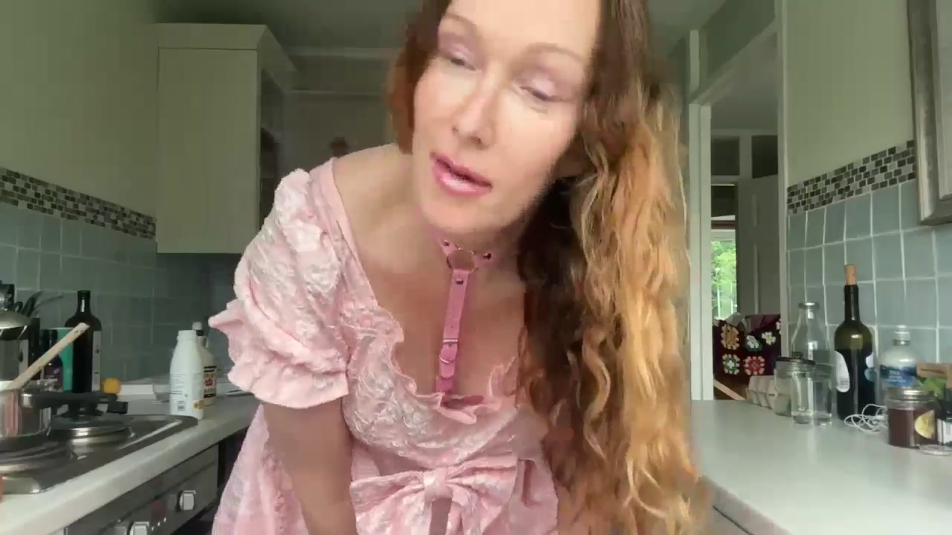 Gallery image thumbnail from Eve_Ulva's myfreecams stream on, 05/16/2024, 17:04 image 7 of 20