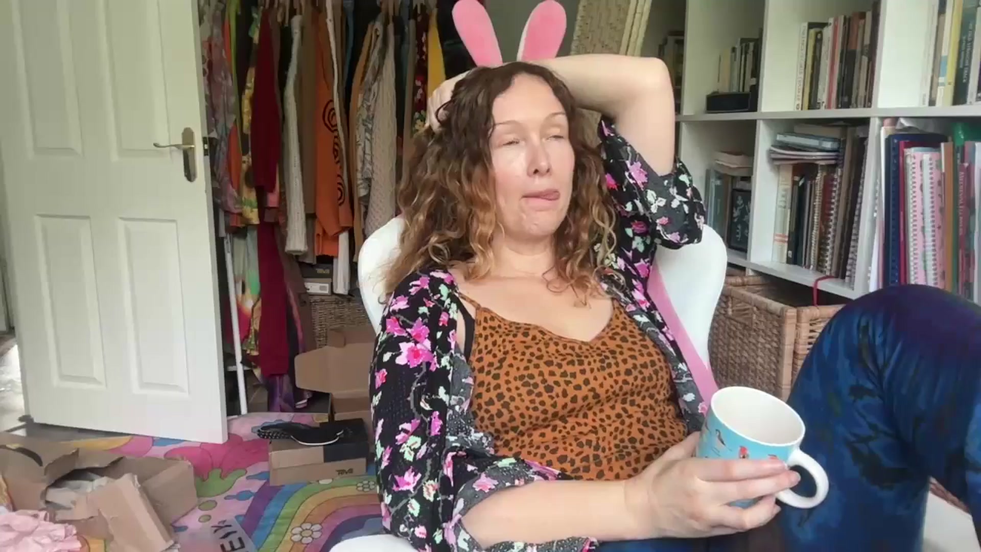 Gallery image thumbnail from Eve_Ulva's myfreecams stream on, 05/17/2024, 12:15 image 9 of 20