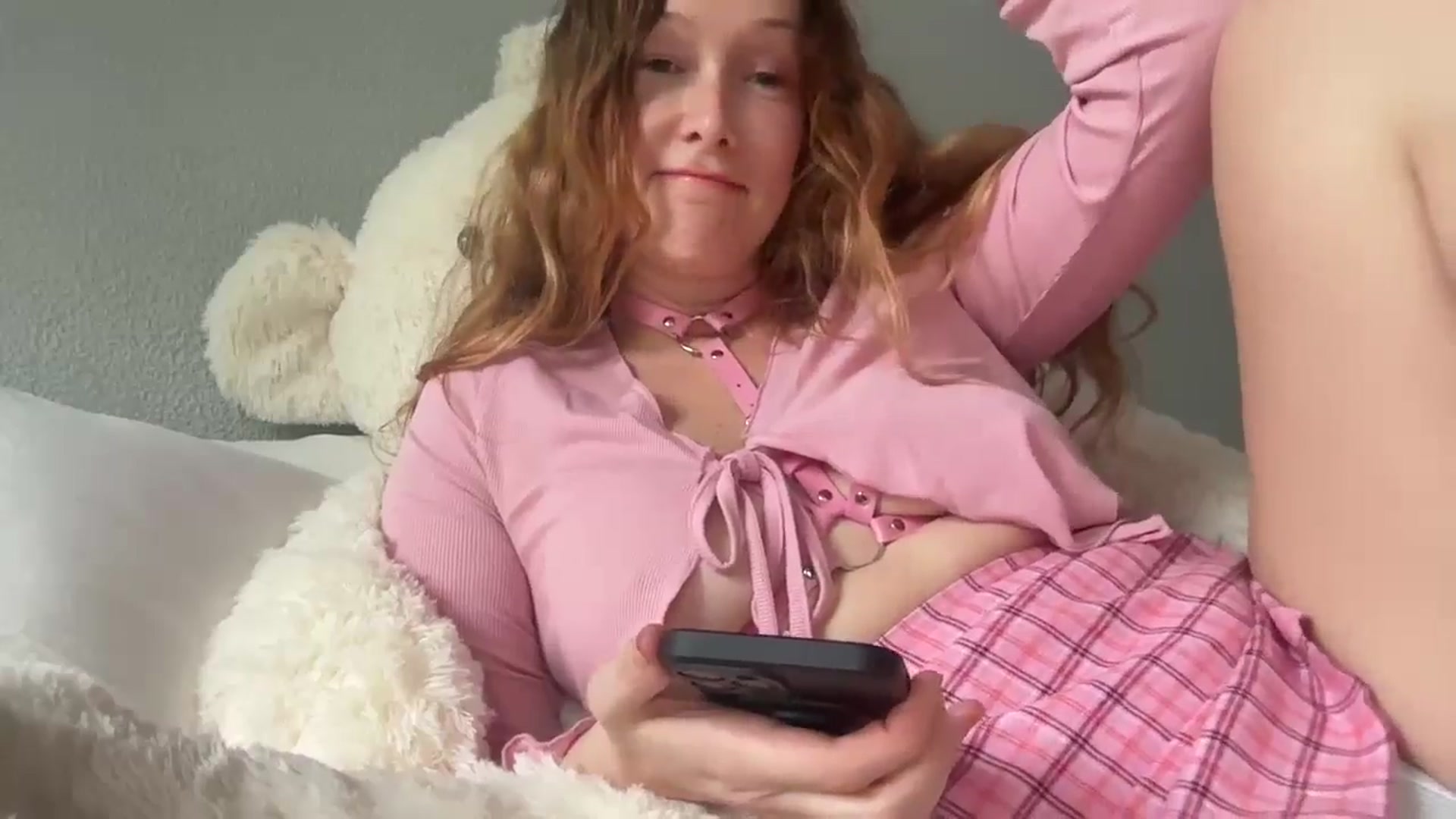 Gallery image thumbnail from Eve_Ulva's myfreecams stream on, 05/18/2024, 19:17 image 2 of 20