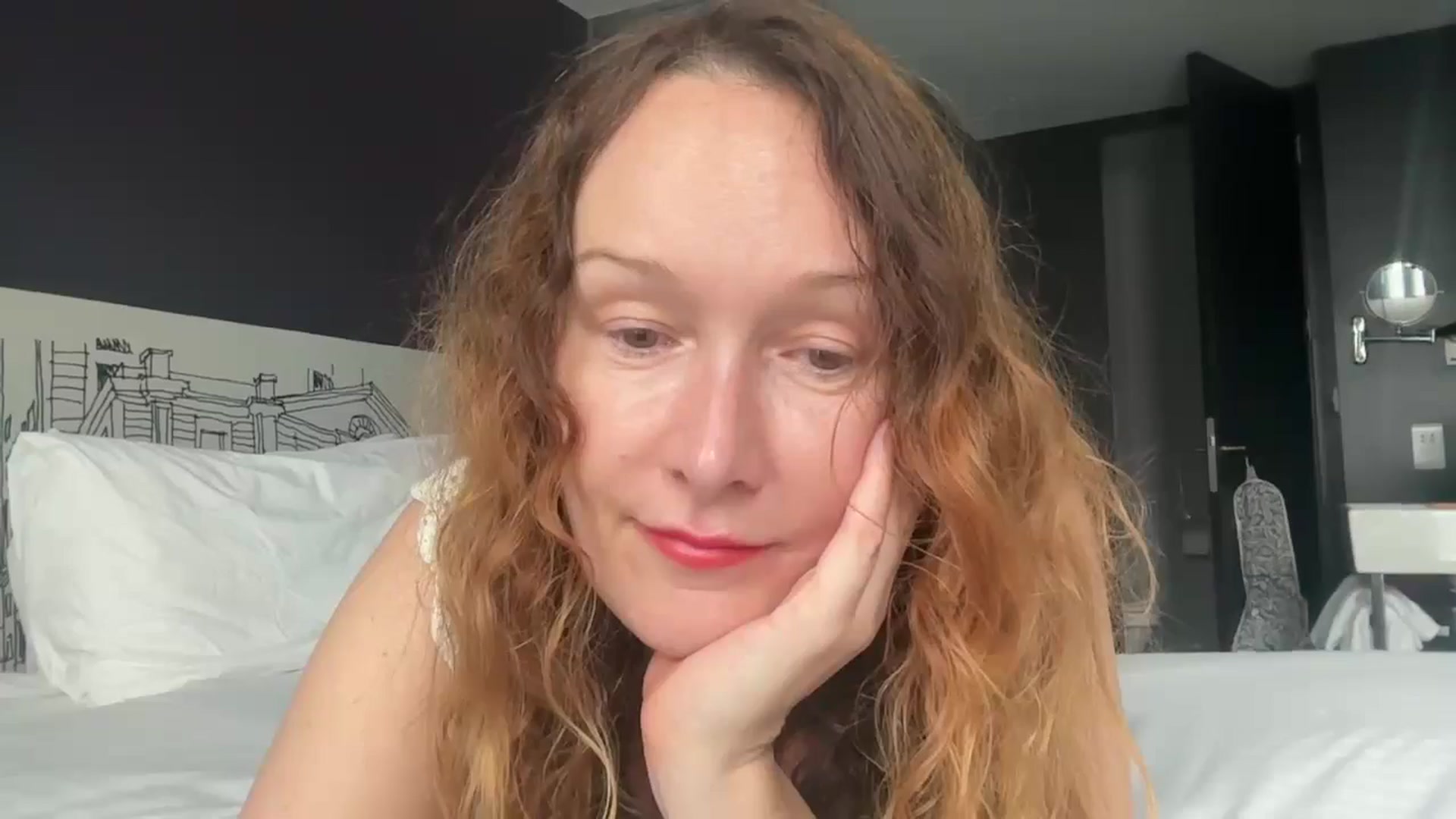 Gallery image thumbnail from Eve_Ulva's myfreecams stream on, 05/20/2024, 13:21 image 6 of 20