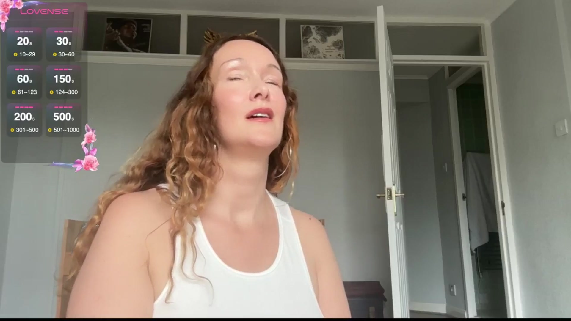 Gallery image thumbnail from Eve_Ulva's myfreecams stream on, 07/21/2024, 12:56 image 10 of 20