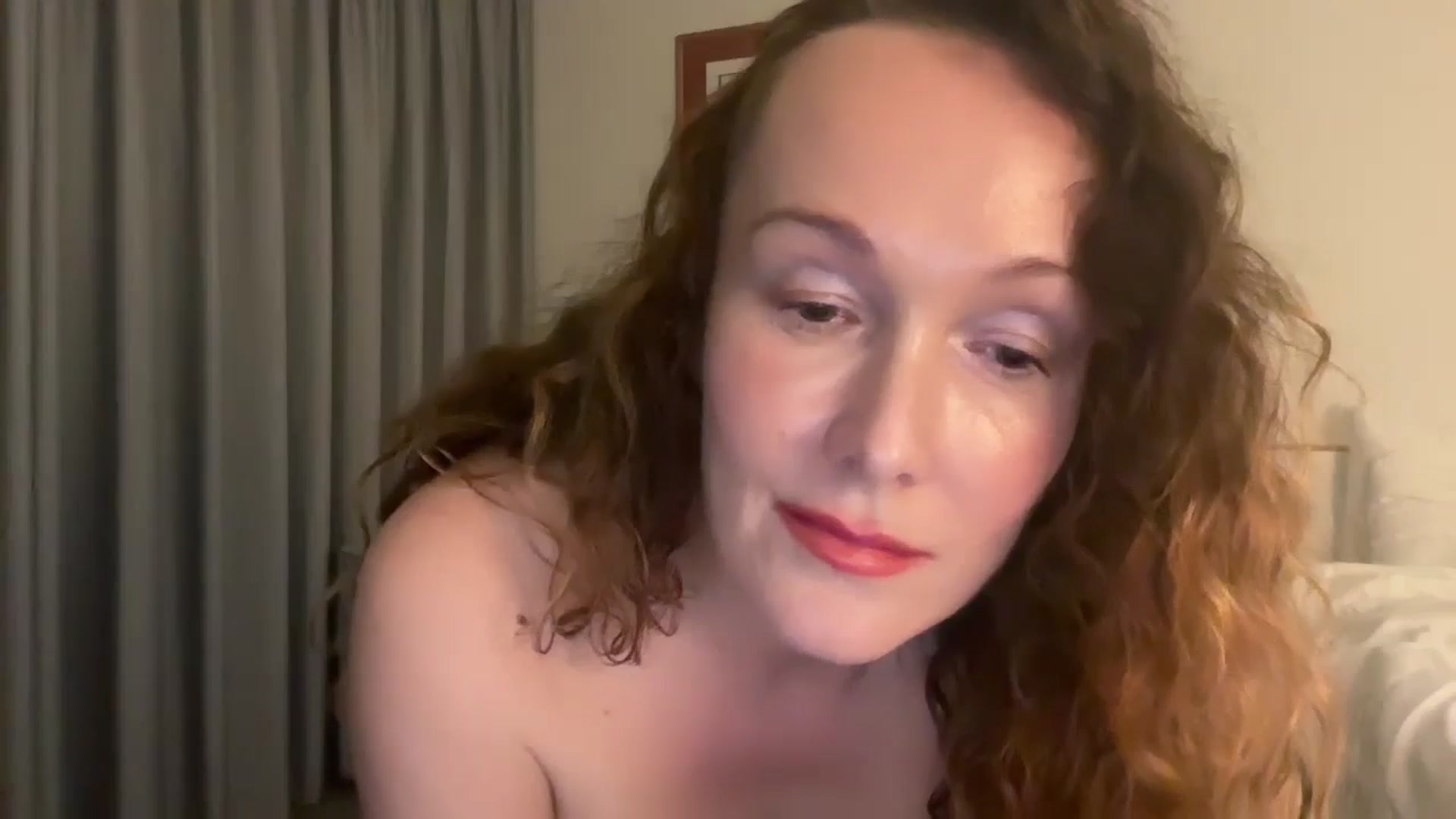 Gallery image thumbnail from Eve_Ulva's myfreecams stream on, 09/22/2024, 04:45 image 6 of 20