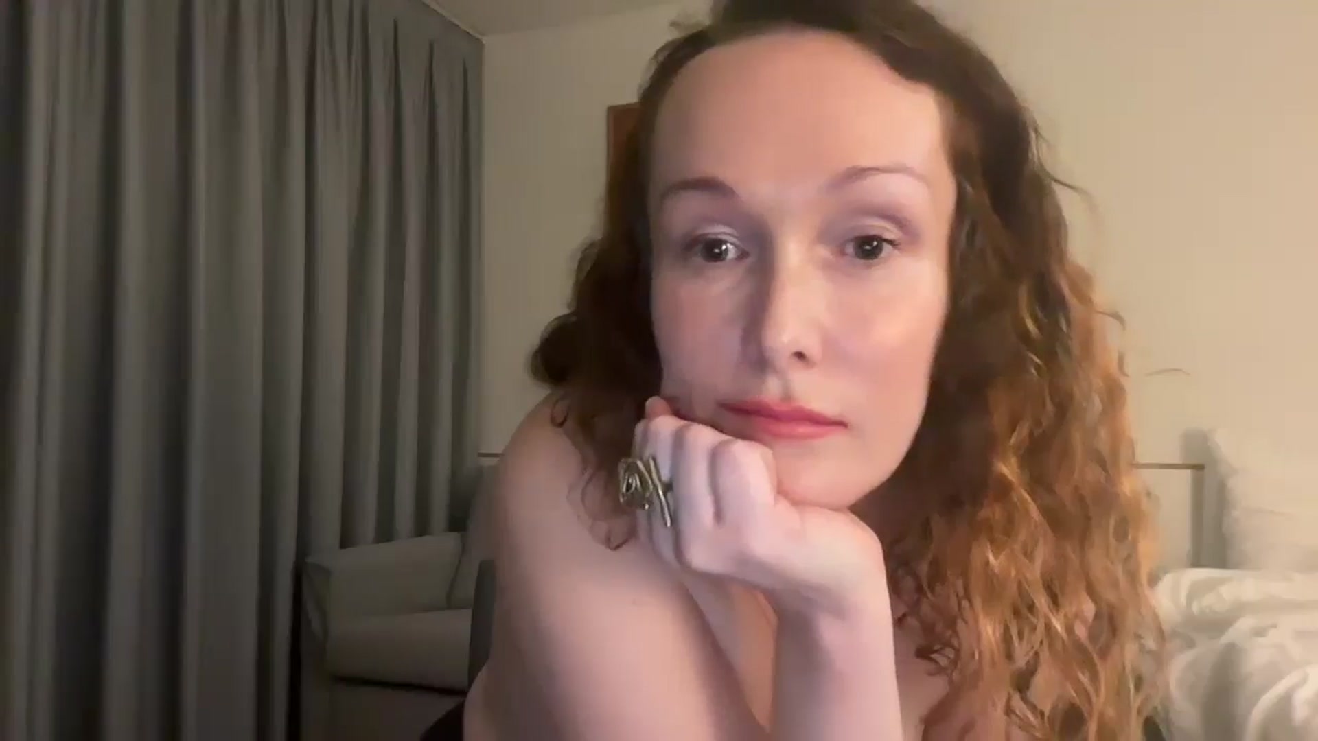Gallery image thumbnail from Eve_Ulva's myfreecams stream on, 09/22/2024, 04:45 image 9 of 20