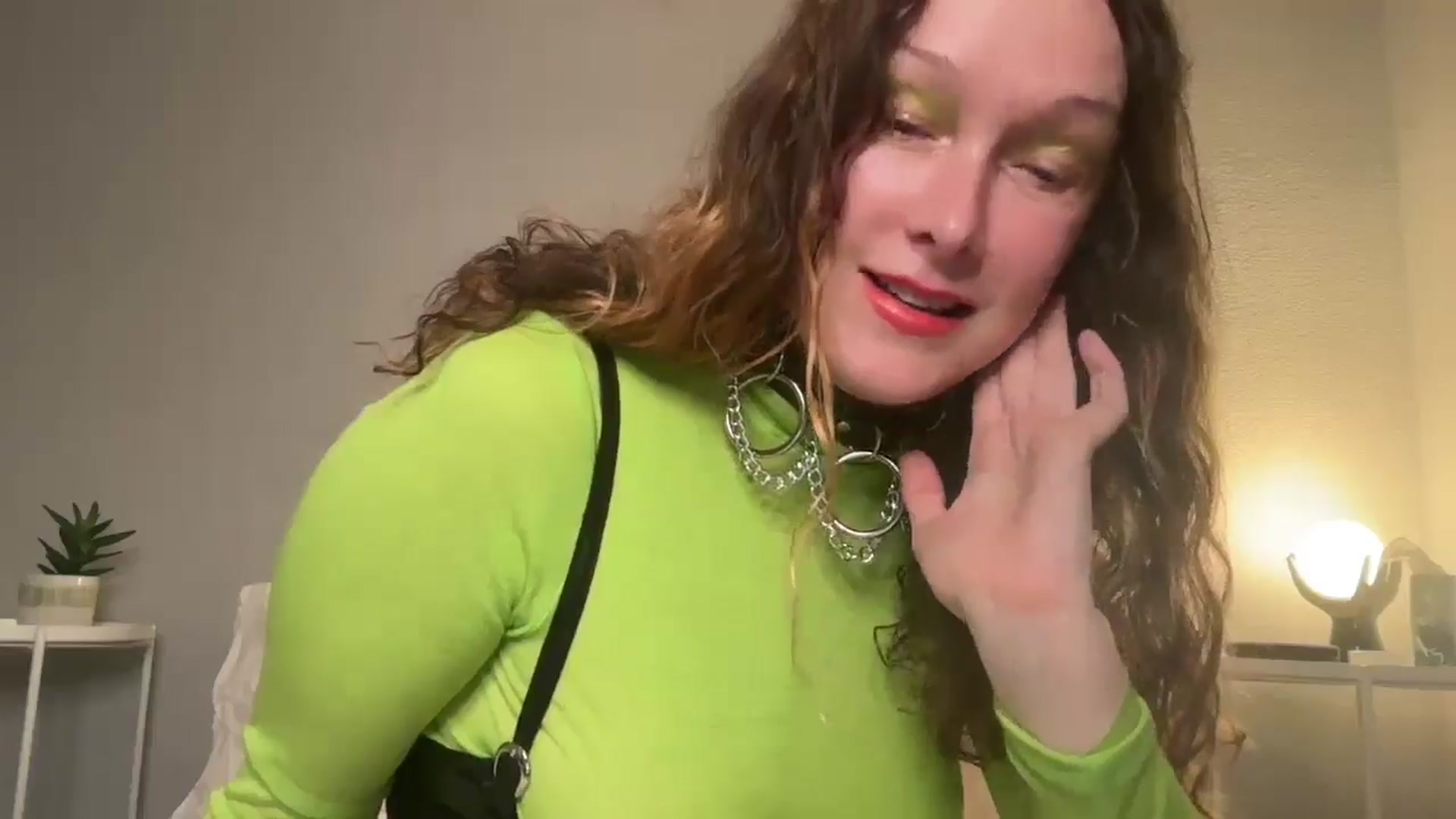 Gallery image thumbnail from Eve_Ulva's myfreecams stream on, 11/12/2024, 21:01 image 10 of 20