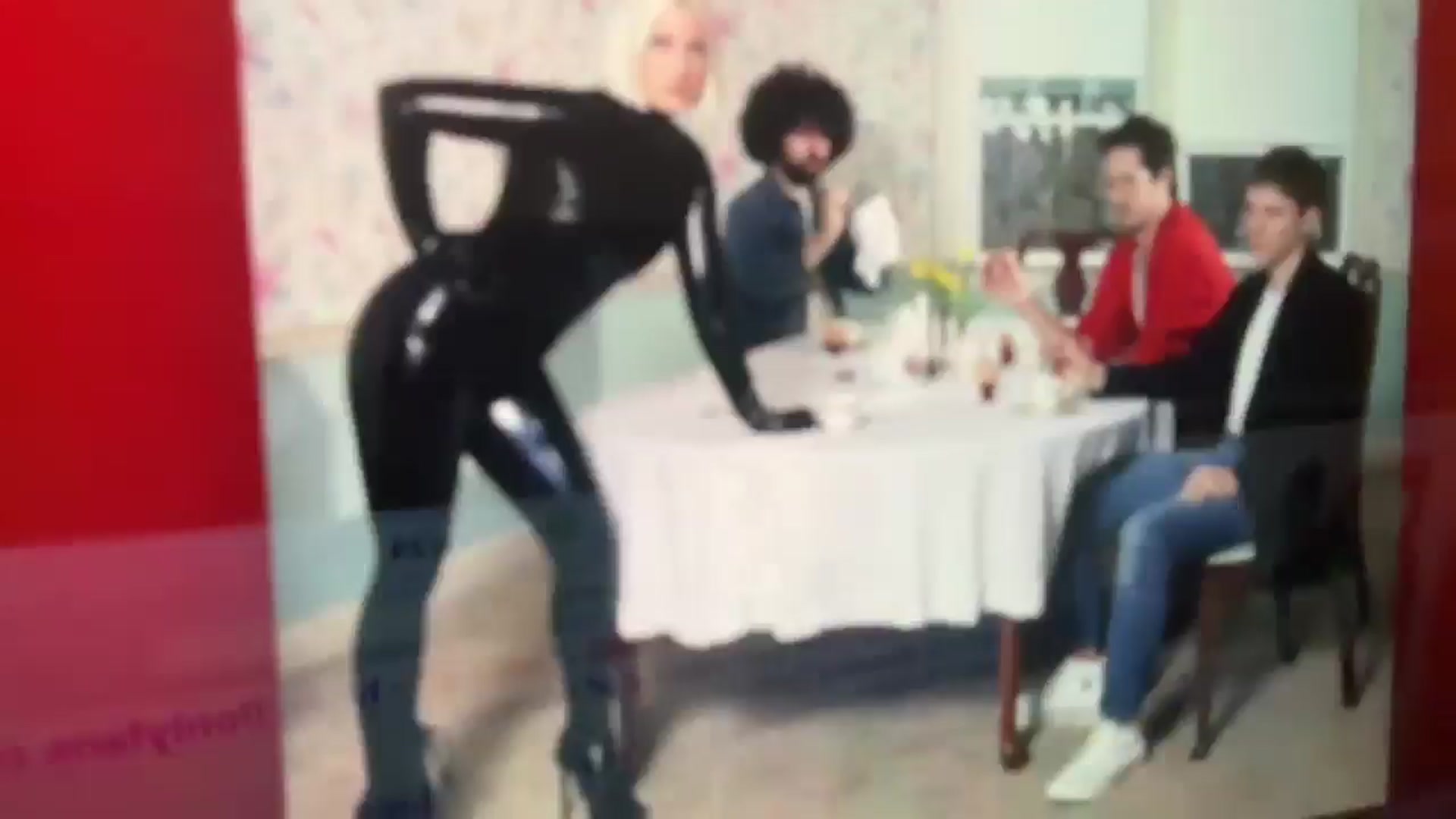 Gallery image thumbnail from Eve_Ulva's myfreecams stream on, 11/15/2024, 01:01 image 19 of 20