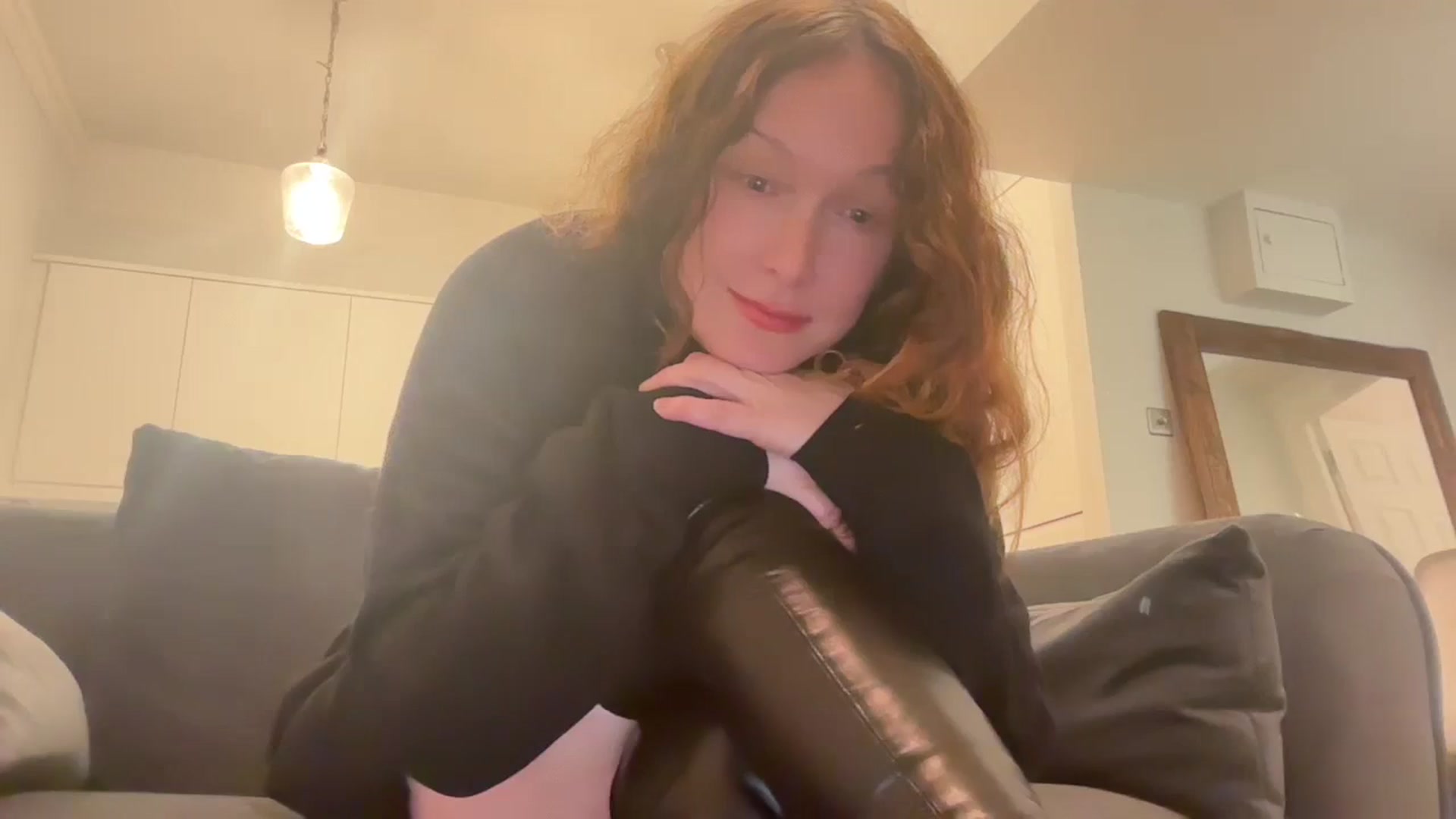 Gallery image thumbnail from Eve_Ulva's myfreecams stream on, 11/15/2024, 01:01 image 11 of 20