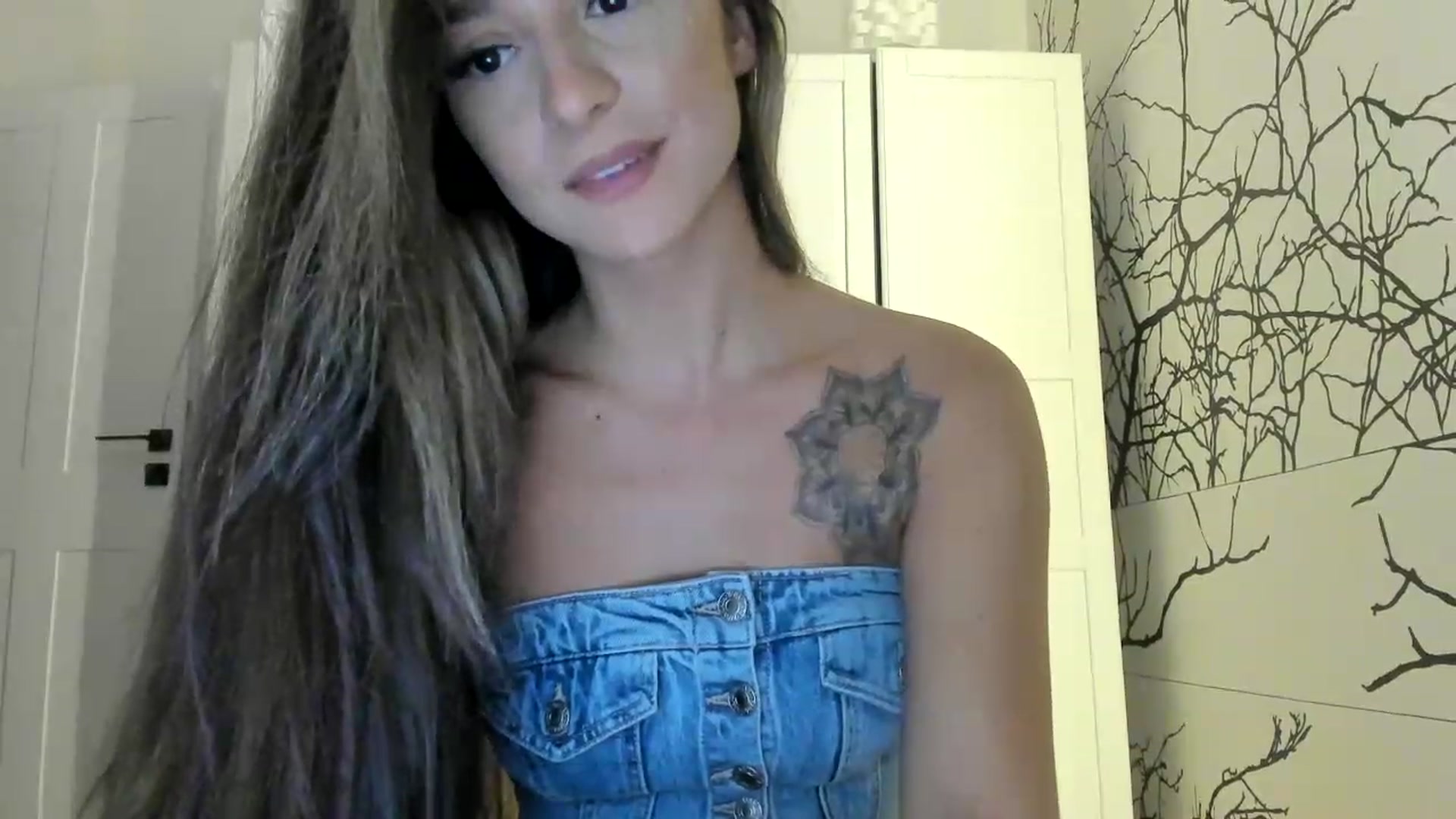 Gallery image thumbnail from Eve___'s myfreecams stream on, 11/26/2022, 15:13 image 18 of 20