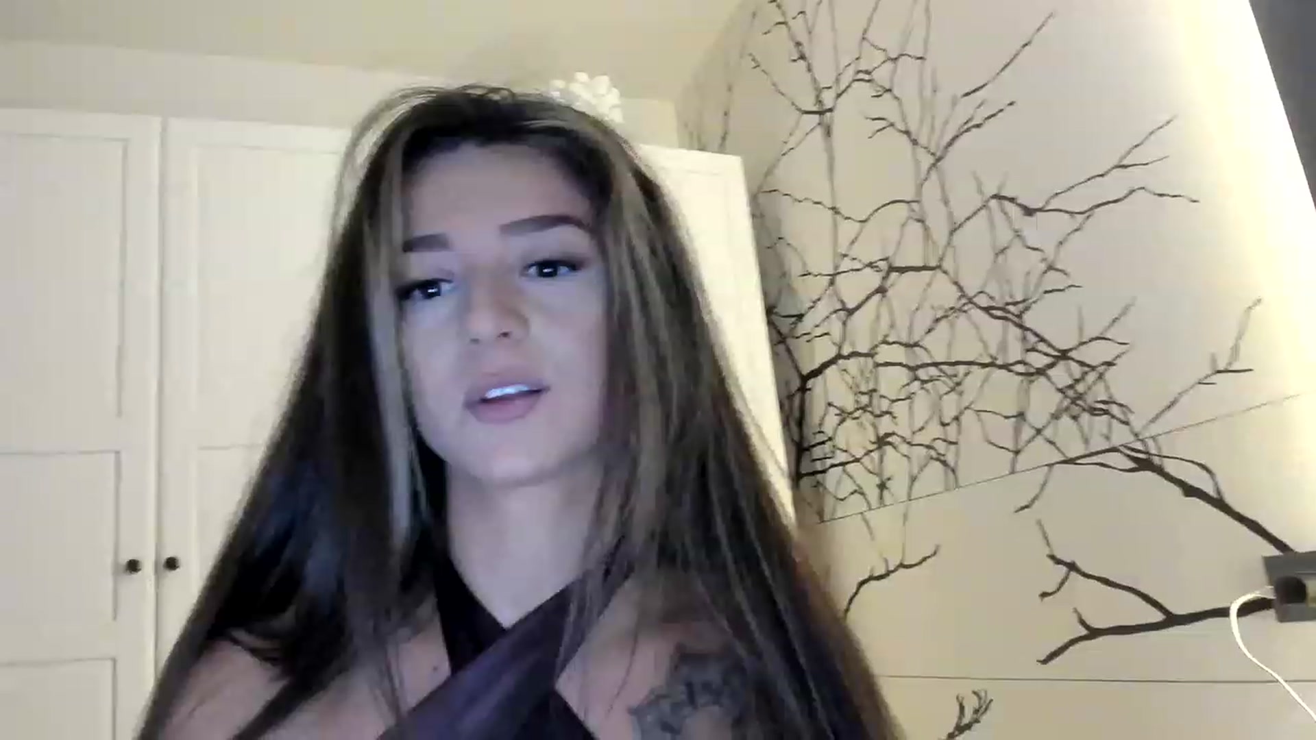 Gallery image thumbnail from Eve___'s myfreecams stream on, 11/27/2022, 14:34 image 5 of 20