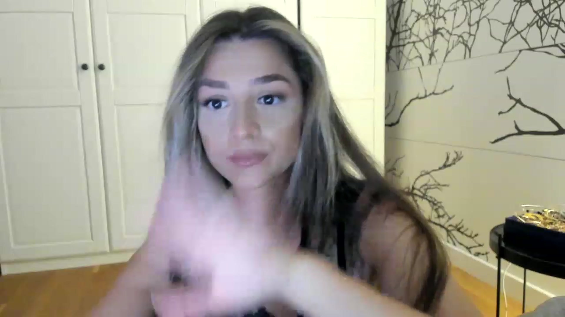 Gallery image thumbnail from Eve___'s myfreecams stream on, 12/02/2022, 16:30 image 2 of 20
