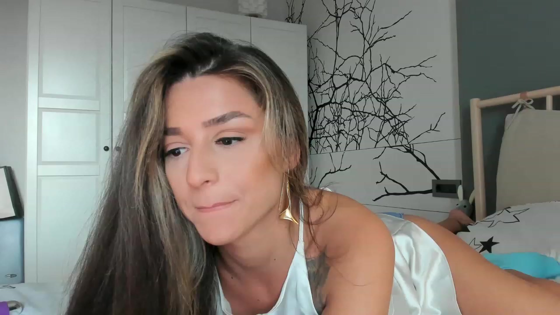 Gallery image thumbnail from Eve___'s myfreecams stream on, 12/09/2022, 13:07 image 15 of 20