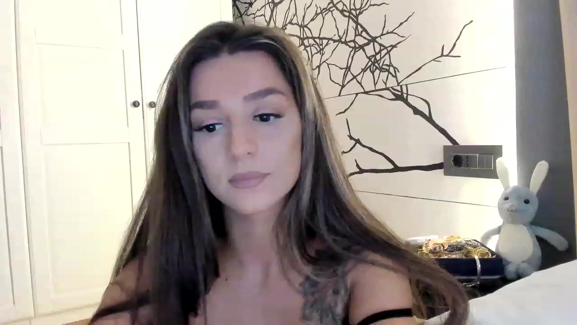 Gallery image thumbnail from Eve___'s myfreecams stream on, 12/17/2022, 14:59 image 20 of 20
