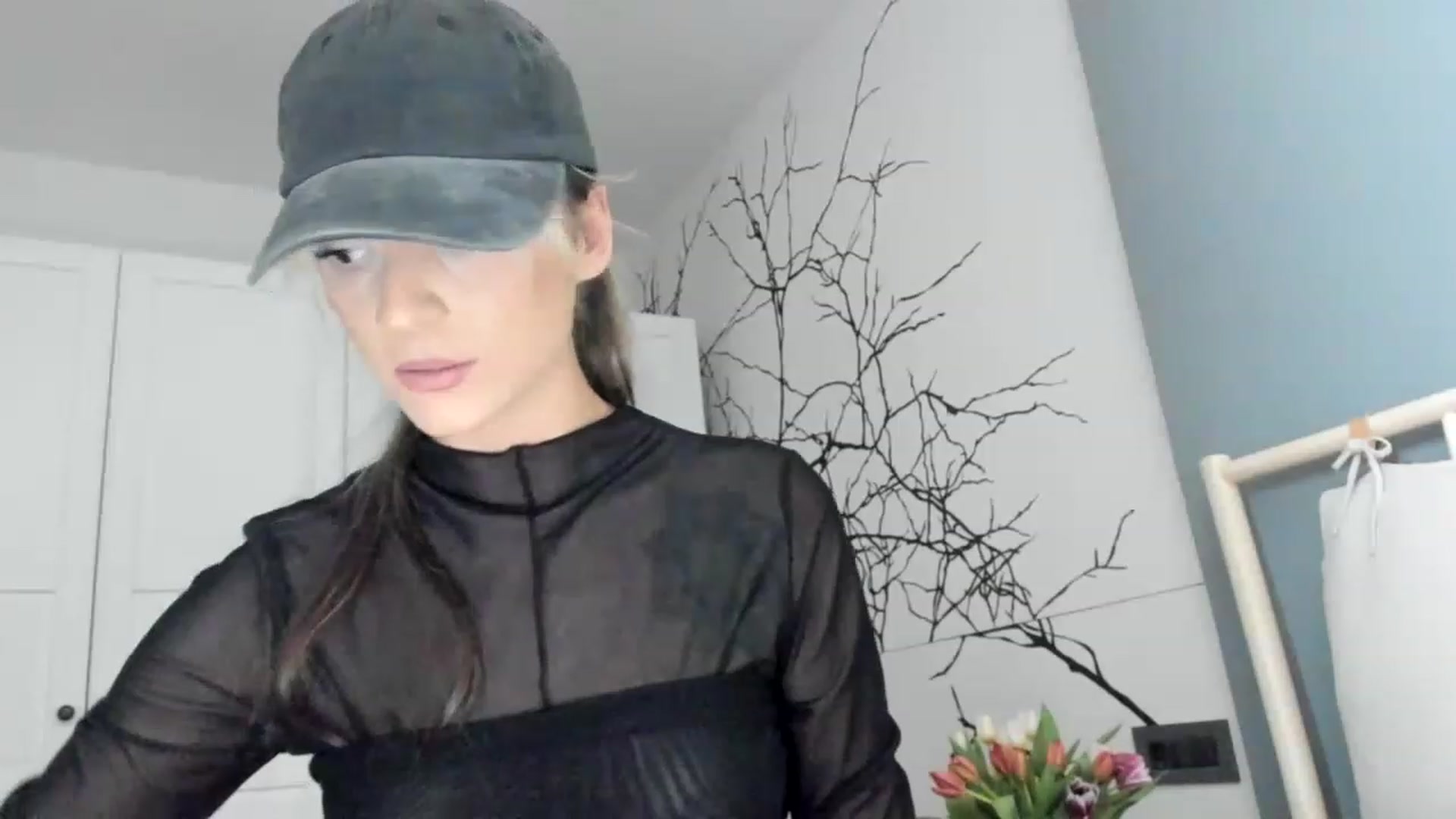 Gallery image thumbnail from Eve___'s myfreecams stream on, 02/07/2023, 16:19 image 16 of 20