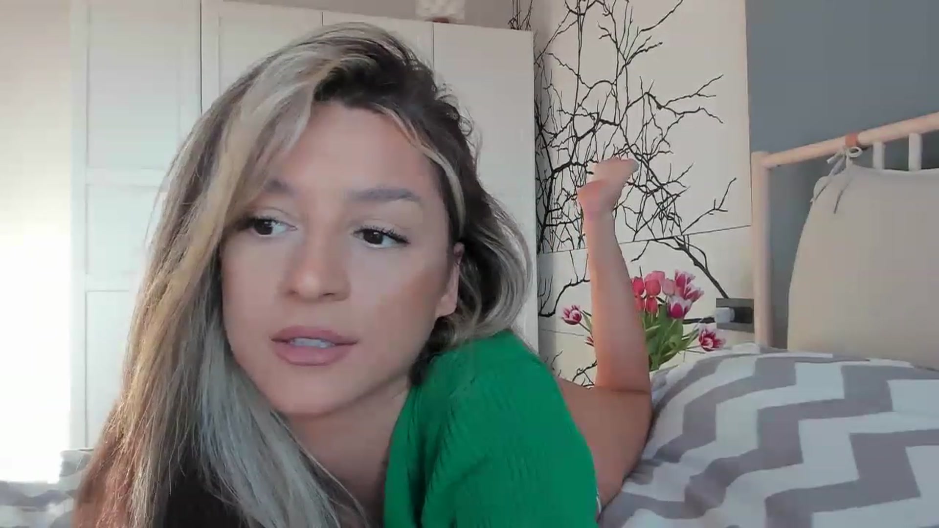 Gallery image thumbnail from Eve___'s myfreecams stream on, 02/09/2023, 14:18 image 20 of 20