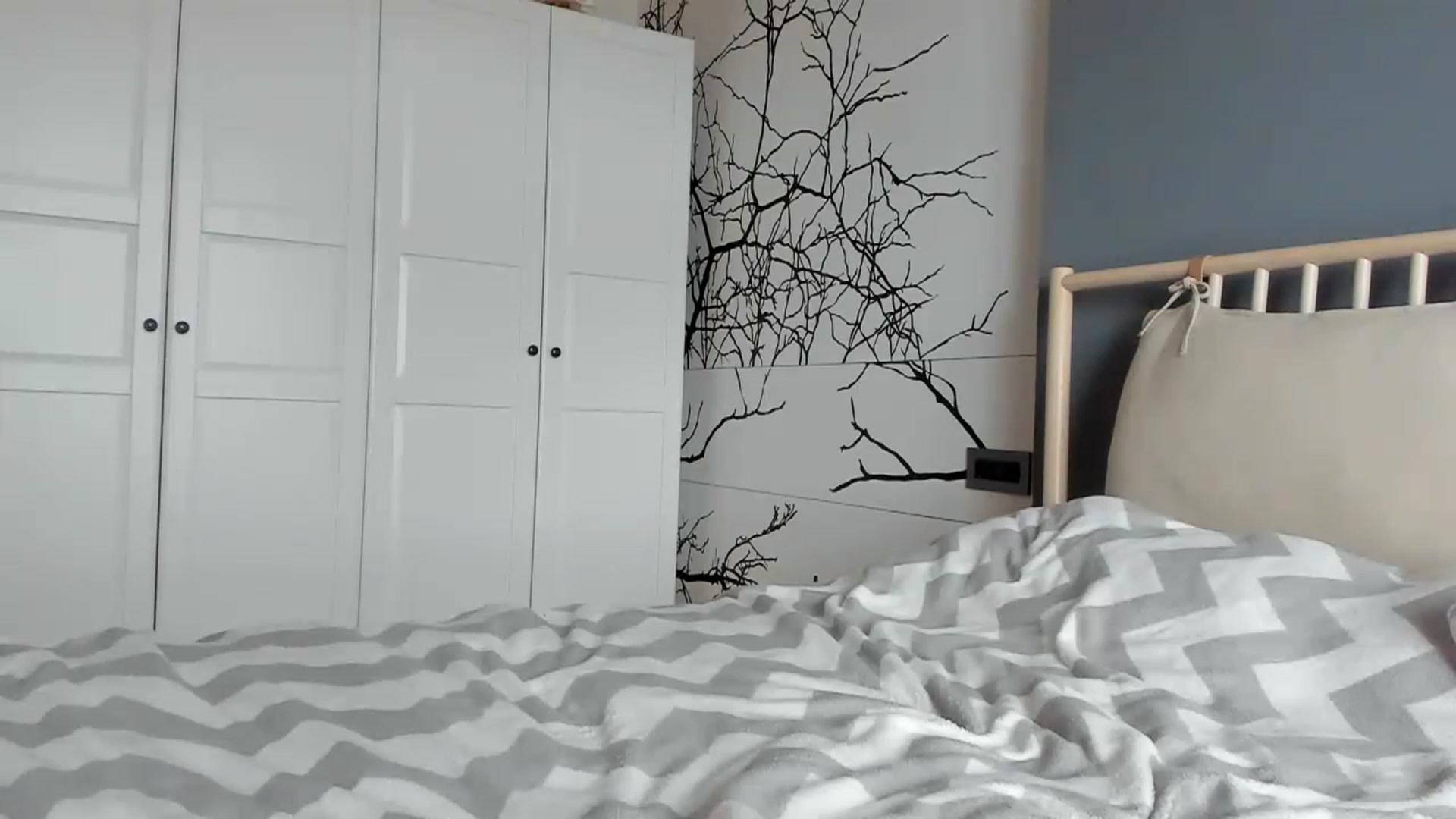 Gallery image thumbnail from Eve___'s myfreecams stream on, 02/19/2023, 13:31 image 17 of 20