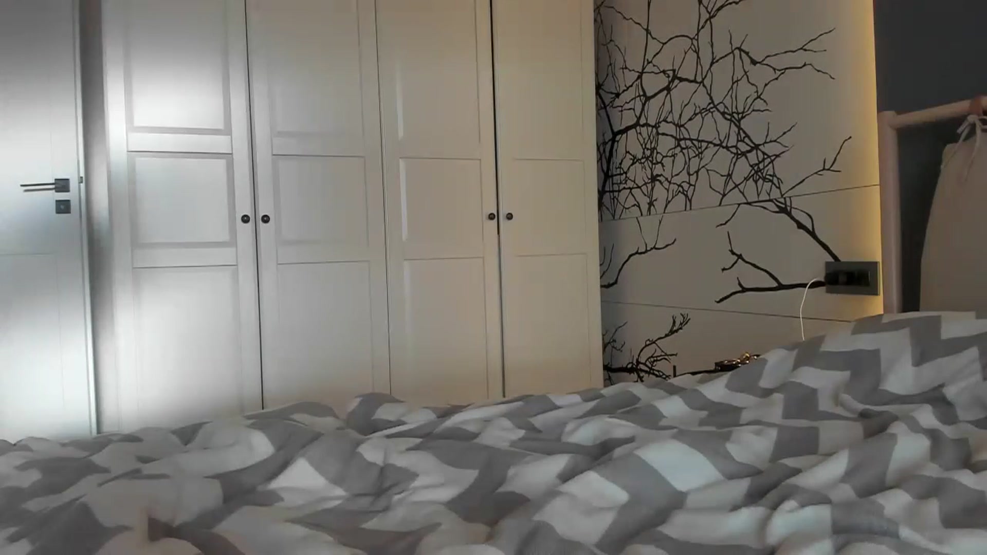 Gallery image thumbnail from Eve___'s myfreecams stream on, 02/25/2023, 14:59 image 14 of 20