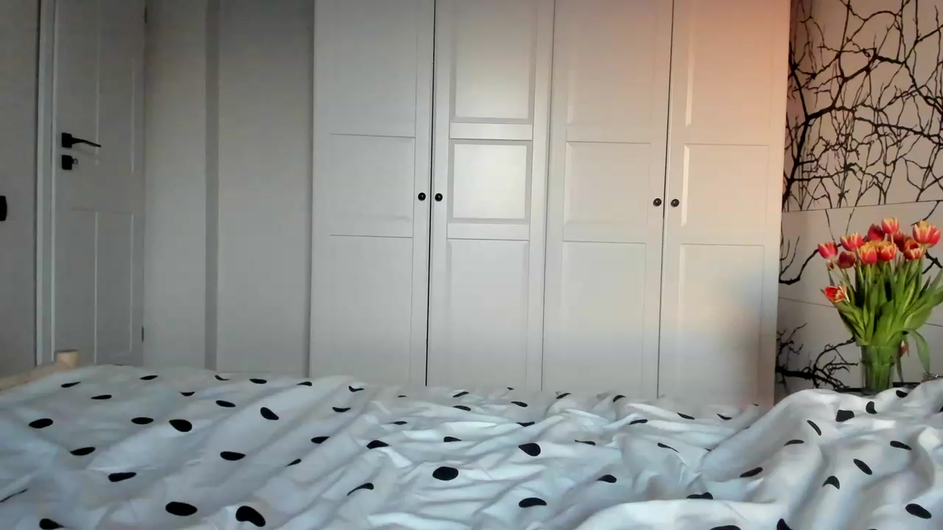 Gallery image thumbnail from Eve___'s myfreecams stream on, 03/01/2023, 16:10 image 19 of 20