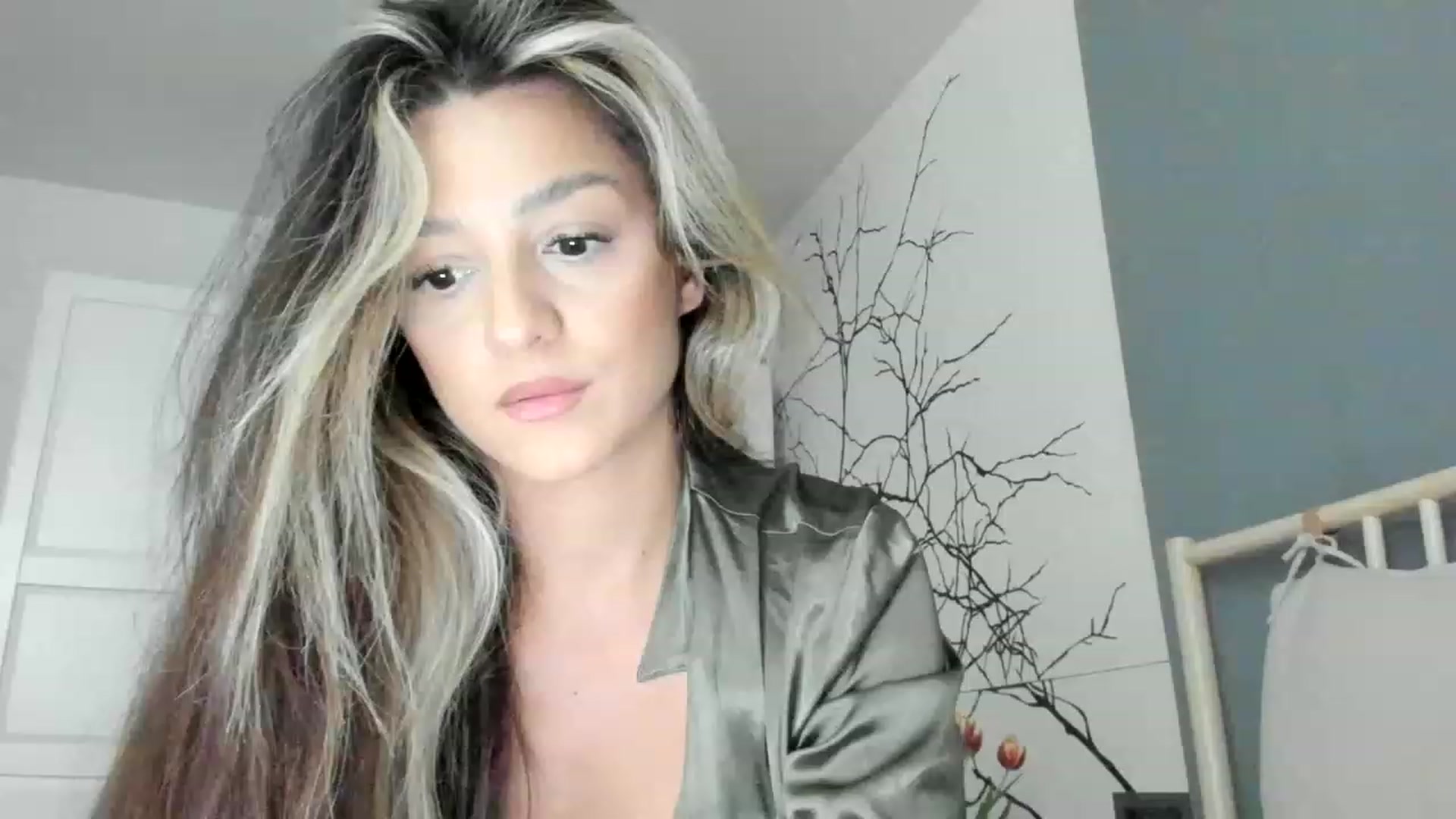 Gallery image thumbnail from Eve___'s myfreecams stream on, 03/01/2023, 16:48 image 15 of 20