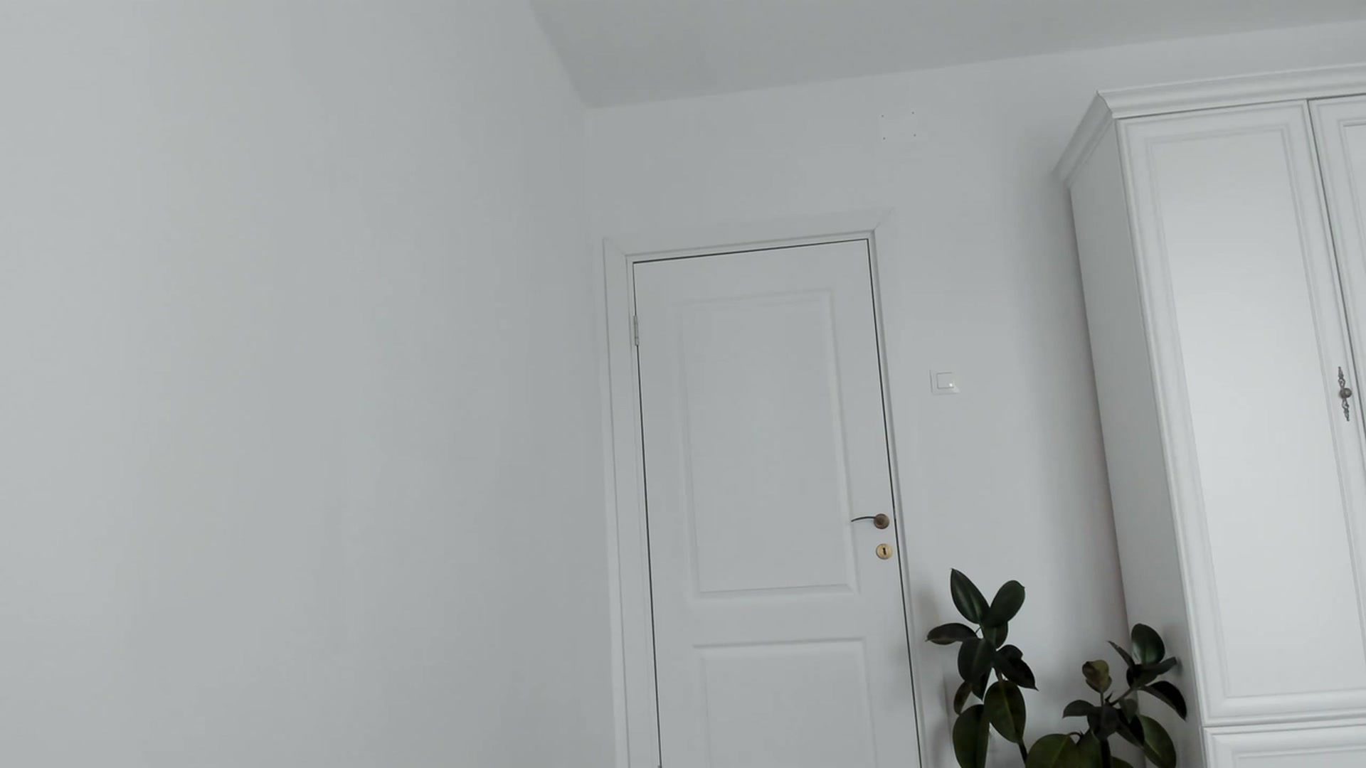Gallery image thumbnail from Eve___'s myfreecams stream on, 04/08/2023, 13:08 image 18 of 20