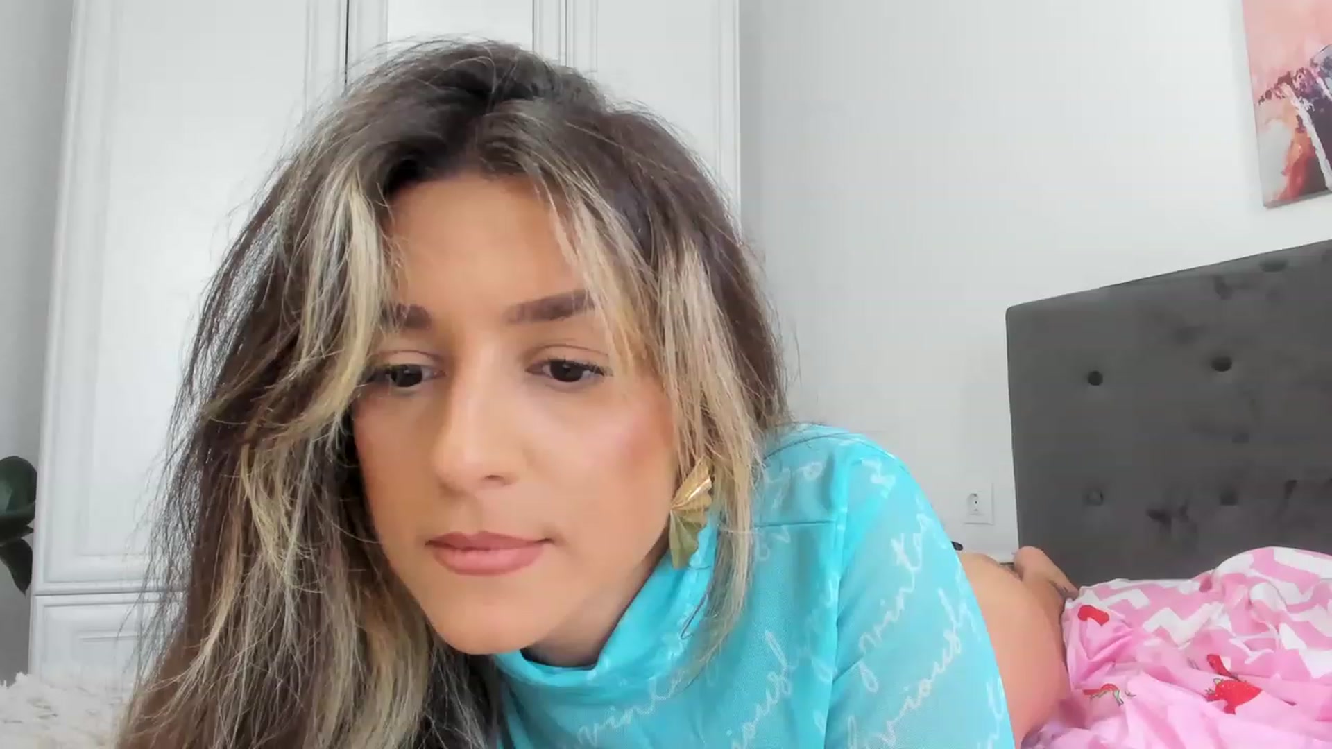 Gallery image thumbnail from Eve___'s myfreecams stream on, 05/07/2023, 15:29 image 5 of 20