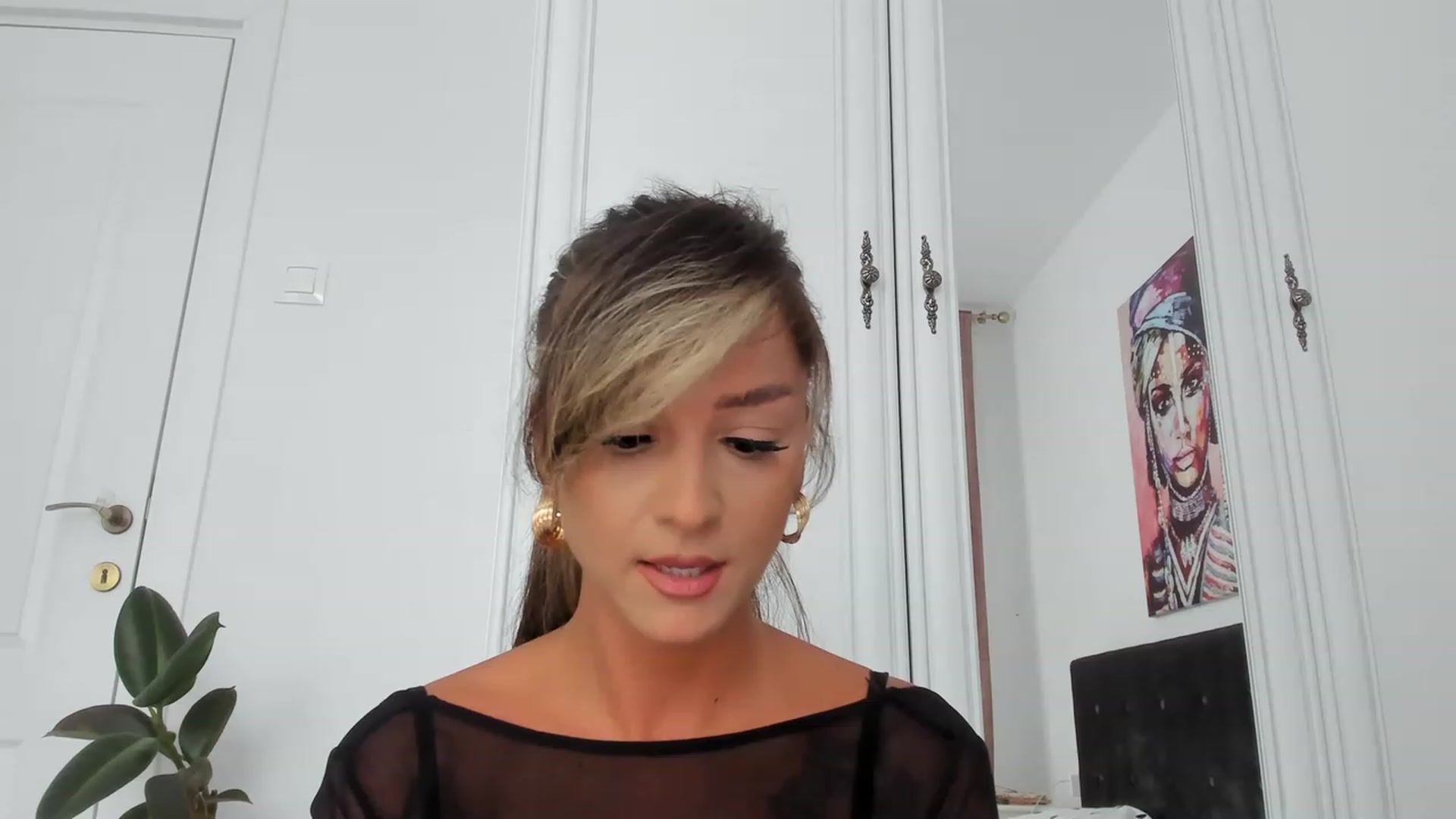 Gallery image thumbnail from Eve___'s myfreecams stream on, 05/20/2023, 13:30 image 14 of 20