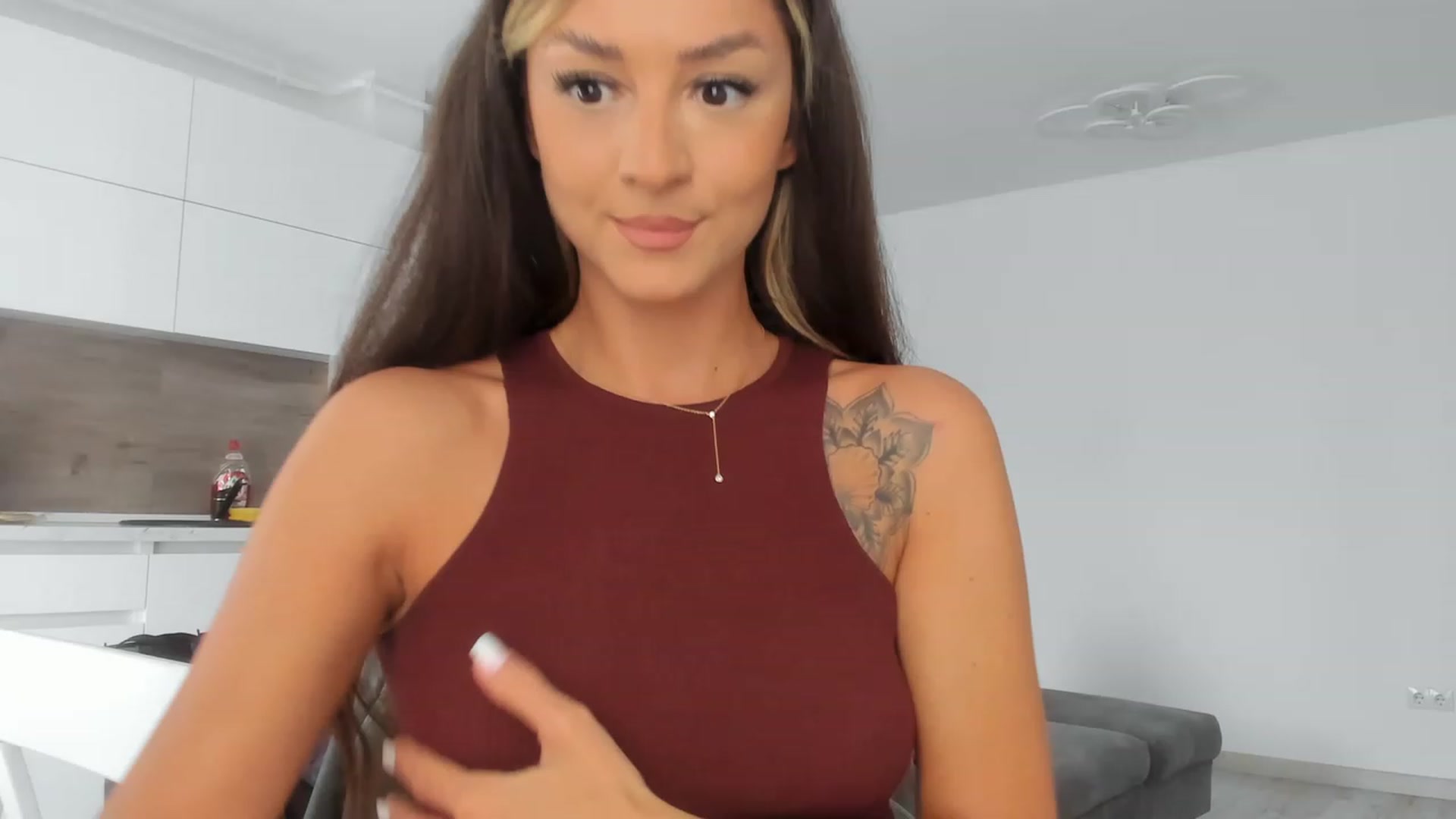 Gallery image thumbnail from Eve___'s myfreecams stream on, 06/08/2023, 12:43 image 7 of 20