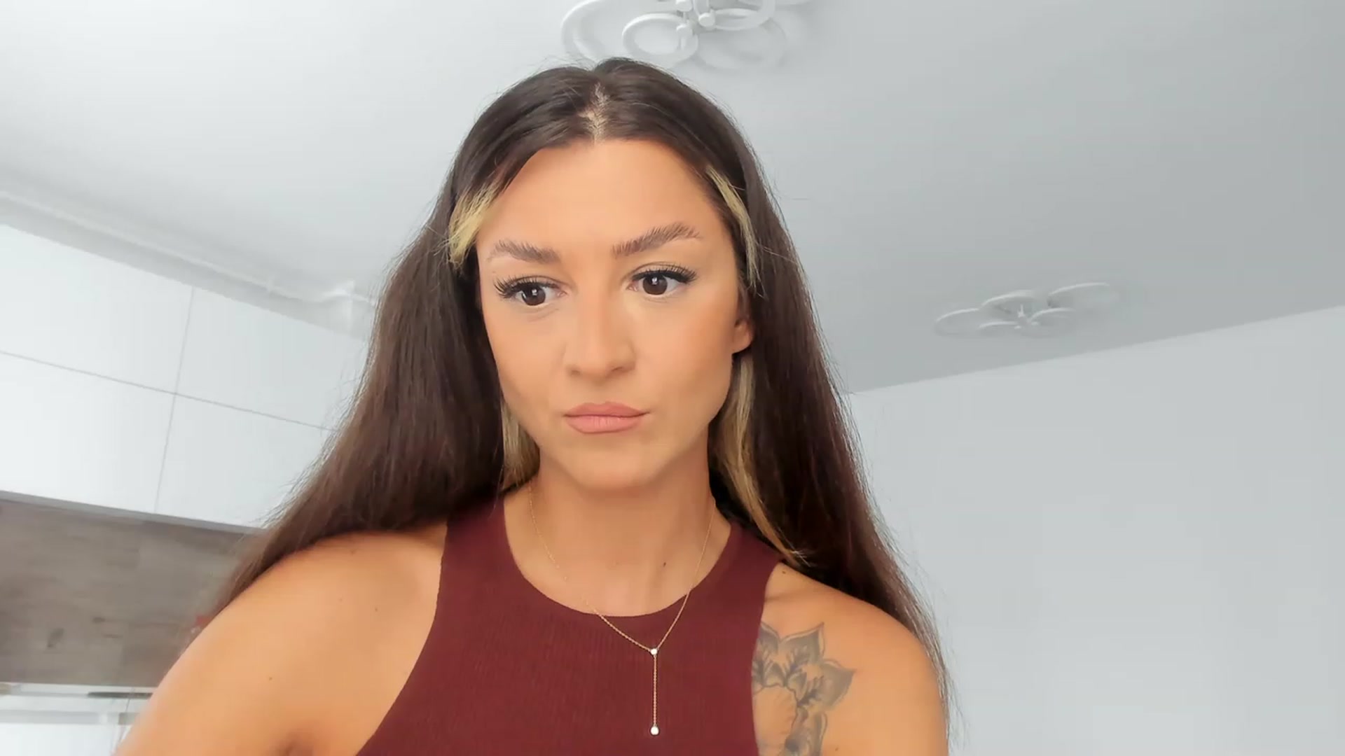 Gallery image thumbnail from Eve___'s myfreecams stream on, 06/08/2023, 12:43 image 6 of 20