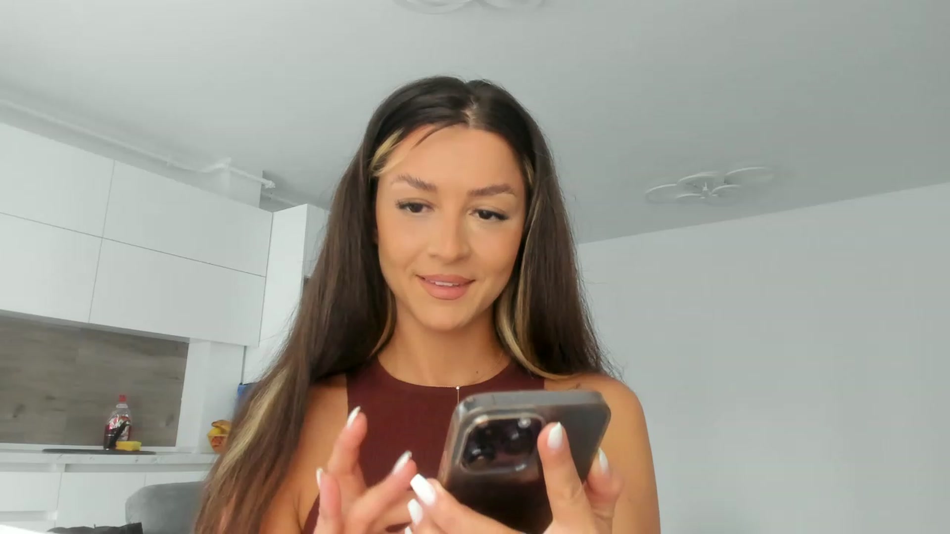 Gallery image thumbnail from Eve___'s myfreecams stream on, 06/08/2023, 12:58 image 17 of 20