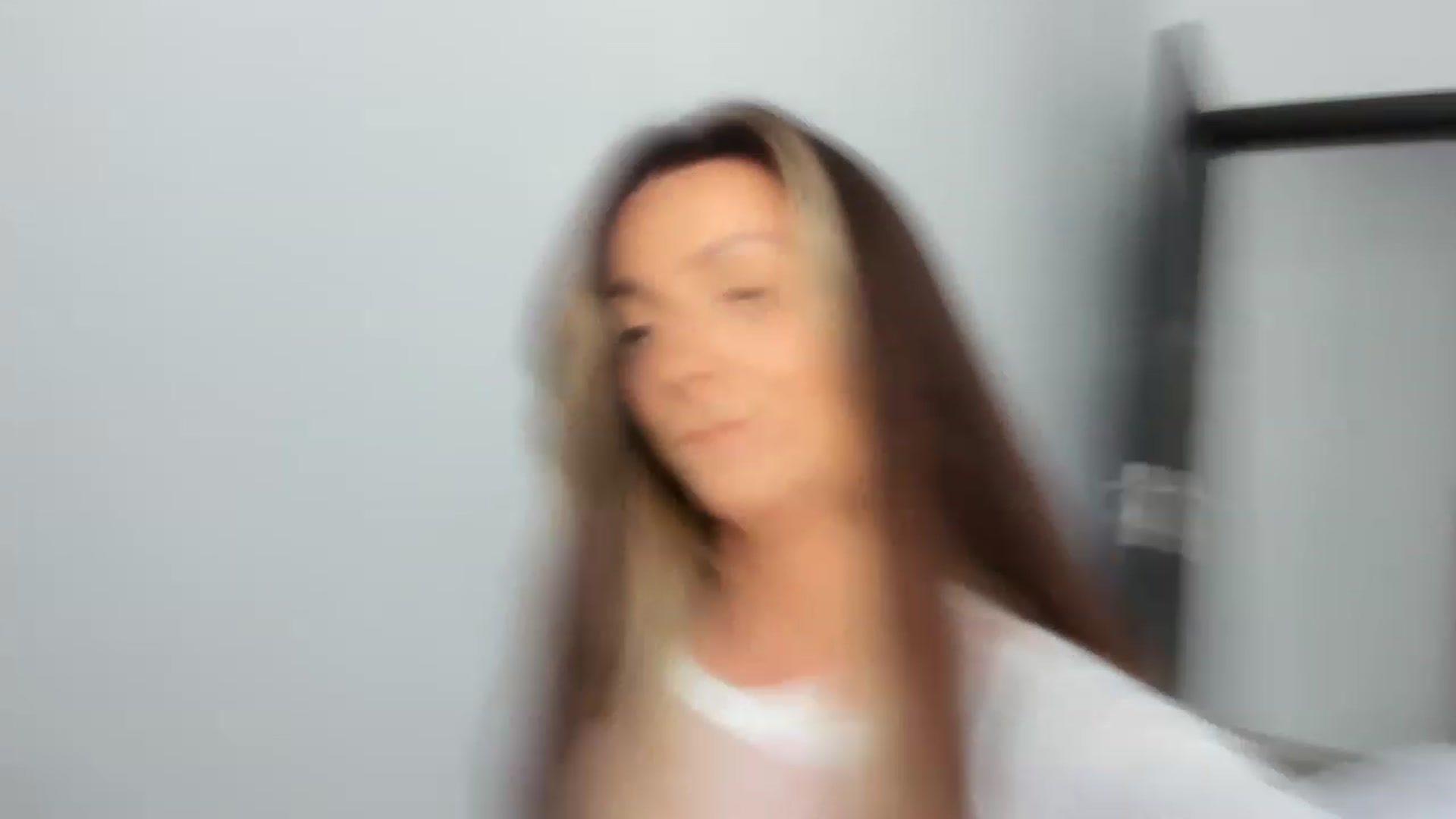 Gallery image thumbnail from Eve___'s myfreecams stream on, 06/26/2023, 14:26 image 4 of 20