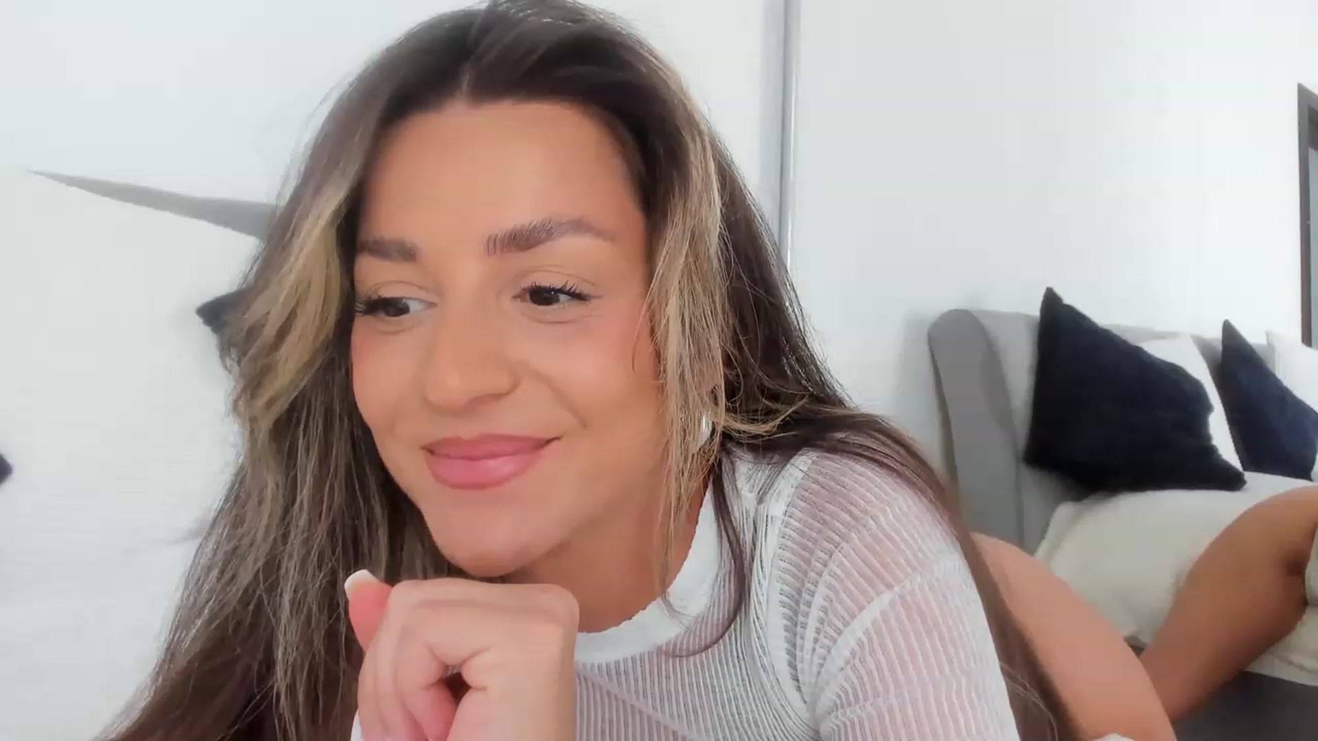 Gallery image thumbnail from Eve___'s myfreecams stream on, 06/26/2023, 14:39 image 9 of 20