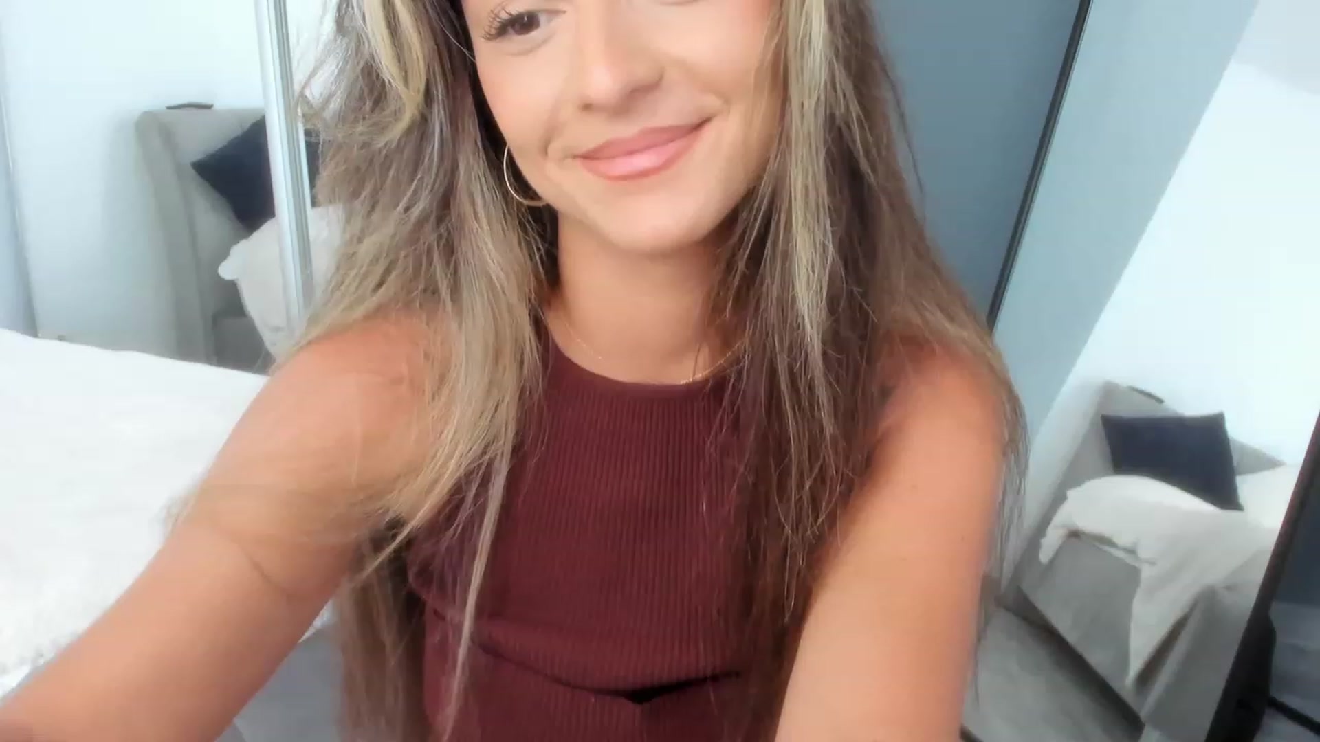 Gallery image thumbnail from Eve___'s myfreecams stream on, 07/11/2023, 13:52 image 4 of 20