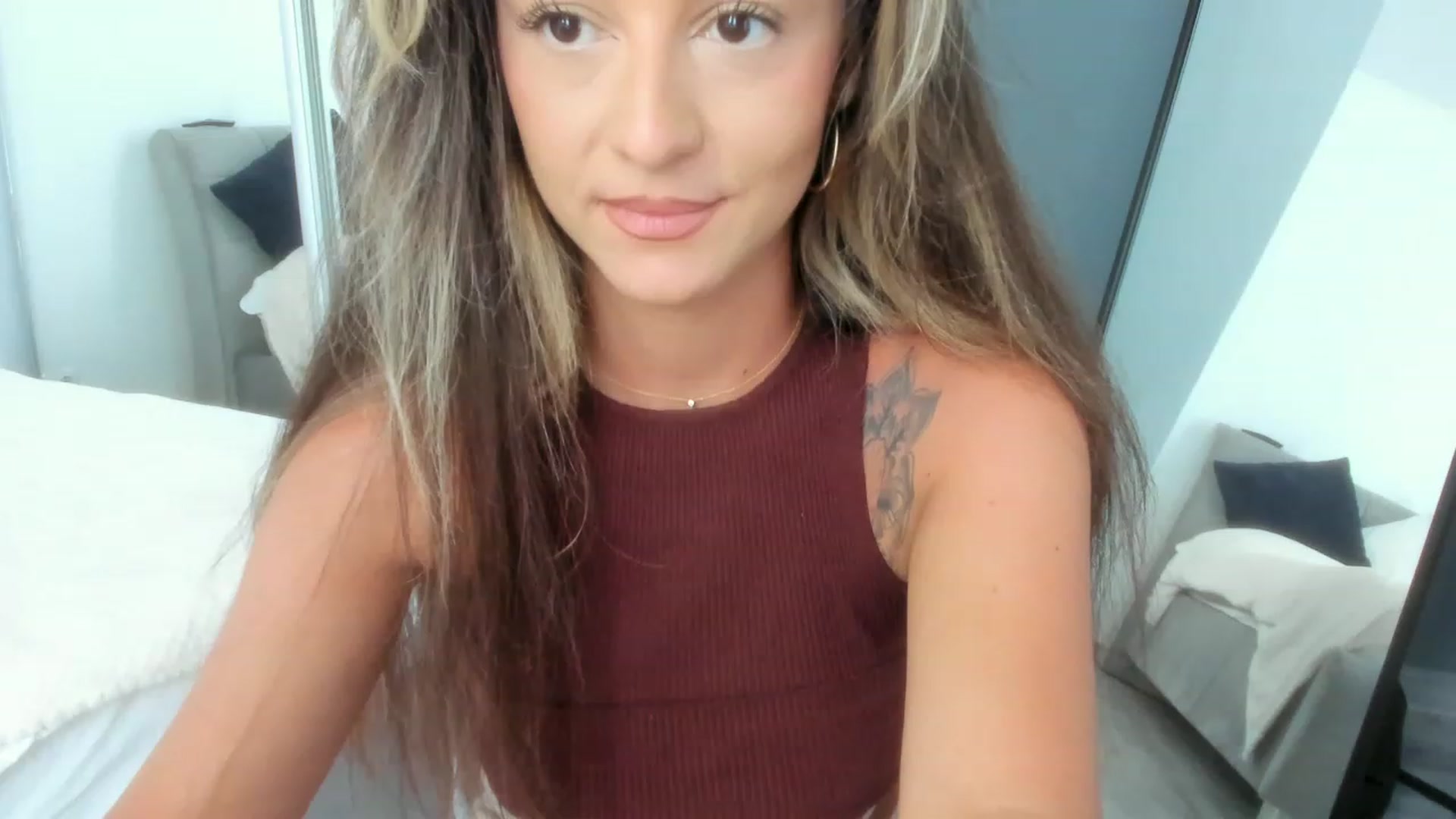 Gallery image thumbnail from Eve___'s myfreecams stream on, 07/11/2023, 13:52 image 3 of 20