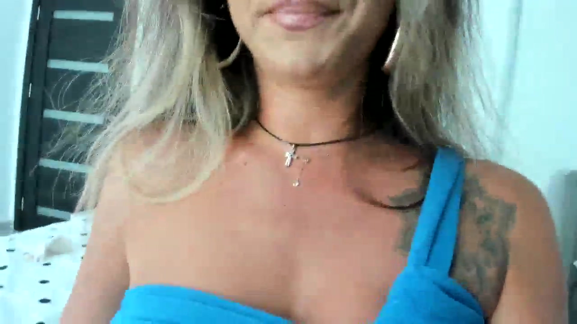 Gallery image thumbnail from Eve___'s myfreecams stream on, 08/19/2023, 14:14 image 11 of 20