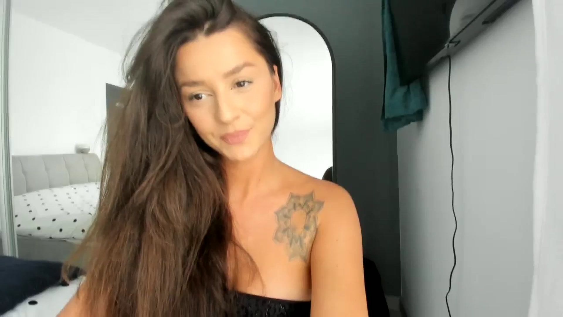 Gallery image thumbnail from Eve___'s myfreecams stream on, 09/25/2023, 13:20 image 14 of 20