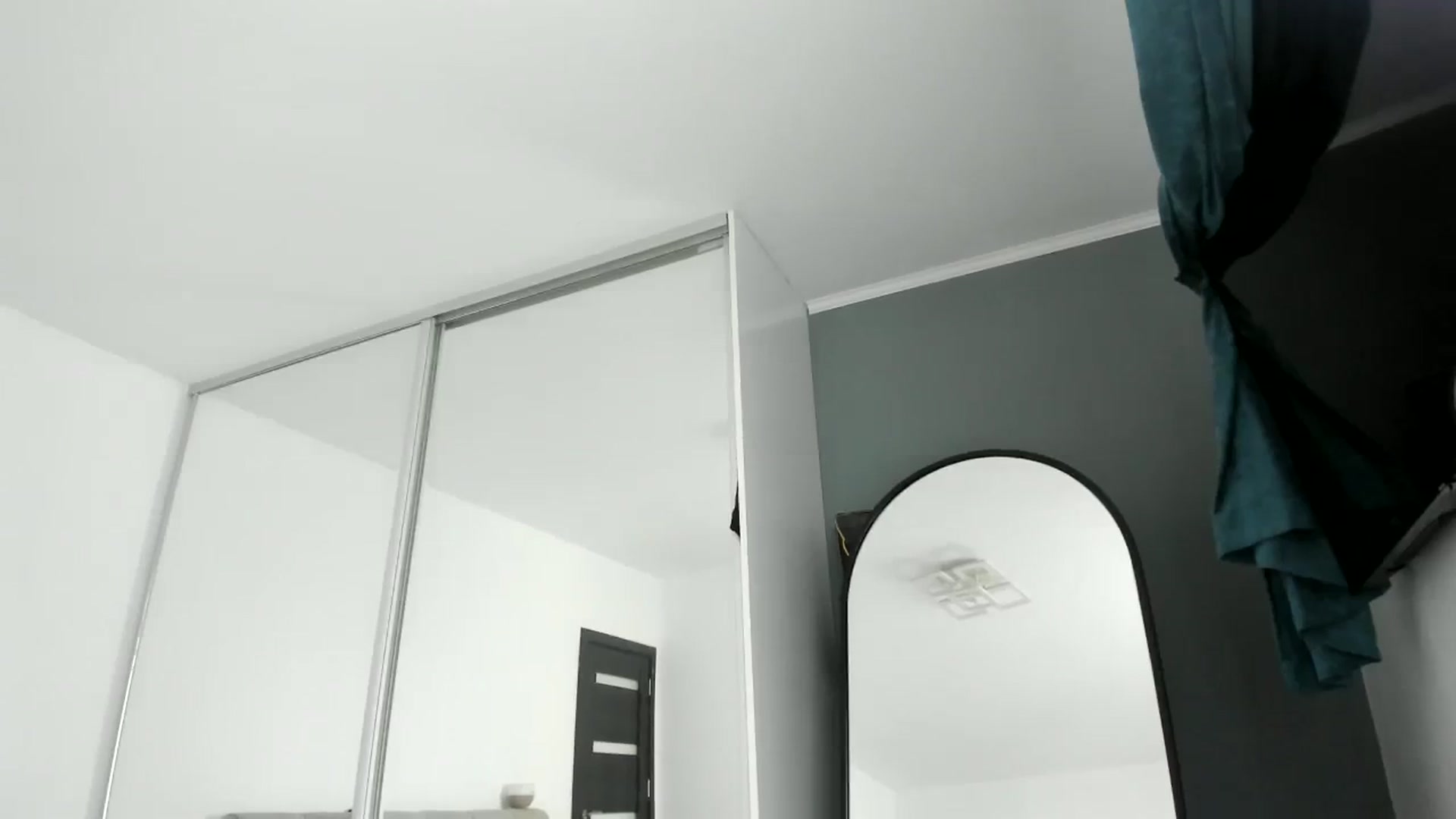 Gallery image thumbnail from Eve___'s myfreecams stream on, 09/26/2023, 12:10 image 15 of 20