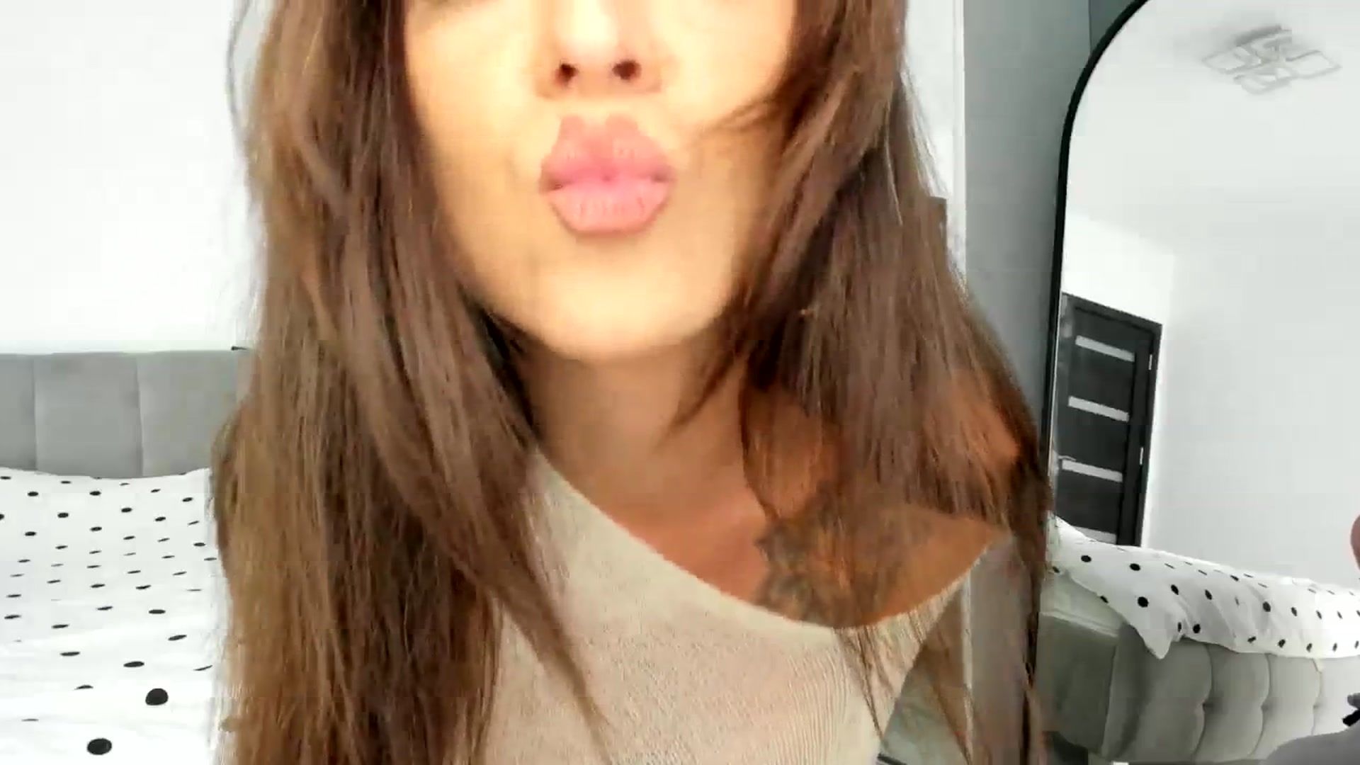 Gallery image thumbnail from Eve___'s myfreecams stream on, 10/07/2023, 14:17 image 4 of 20