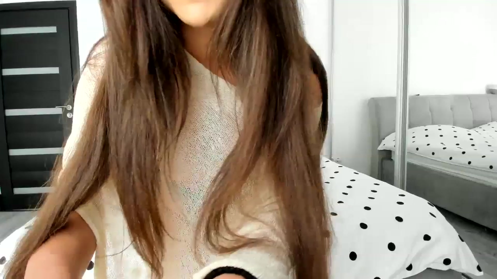 Gallery image thumbnail from Eve___'s myfreecams stream on, 10/07/2023, 14:17 image 8 of 20